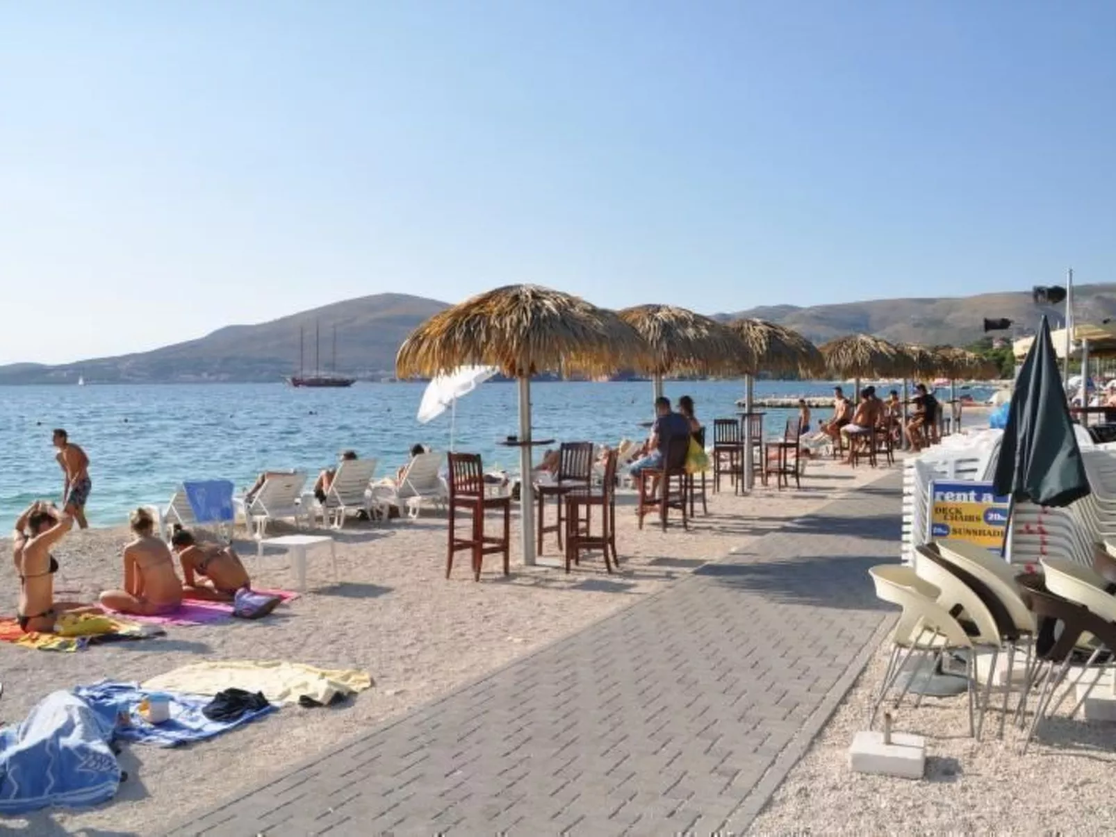 Schöne Ferienwohung Luna in Dalmatien-Outside