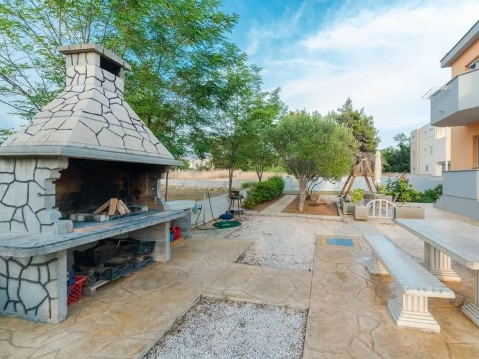 "Maestral 02" direkt am Strand-Draußen