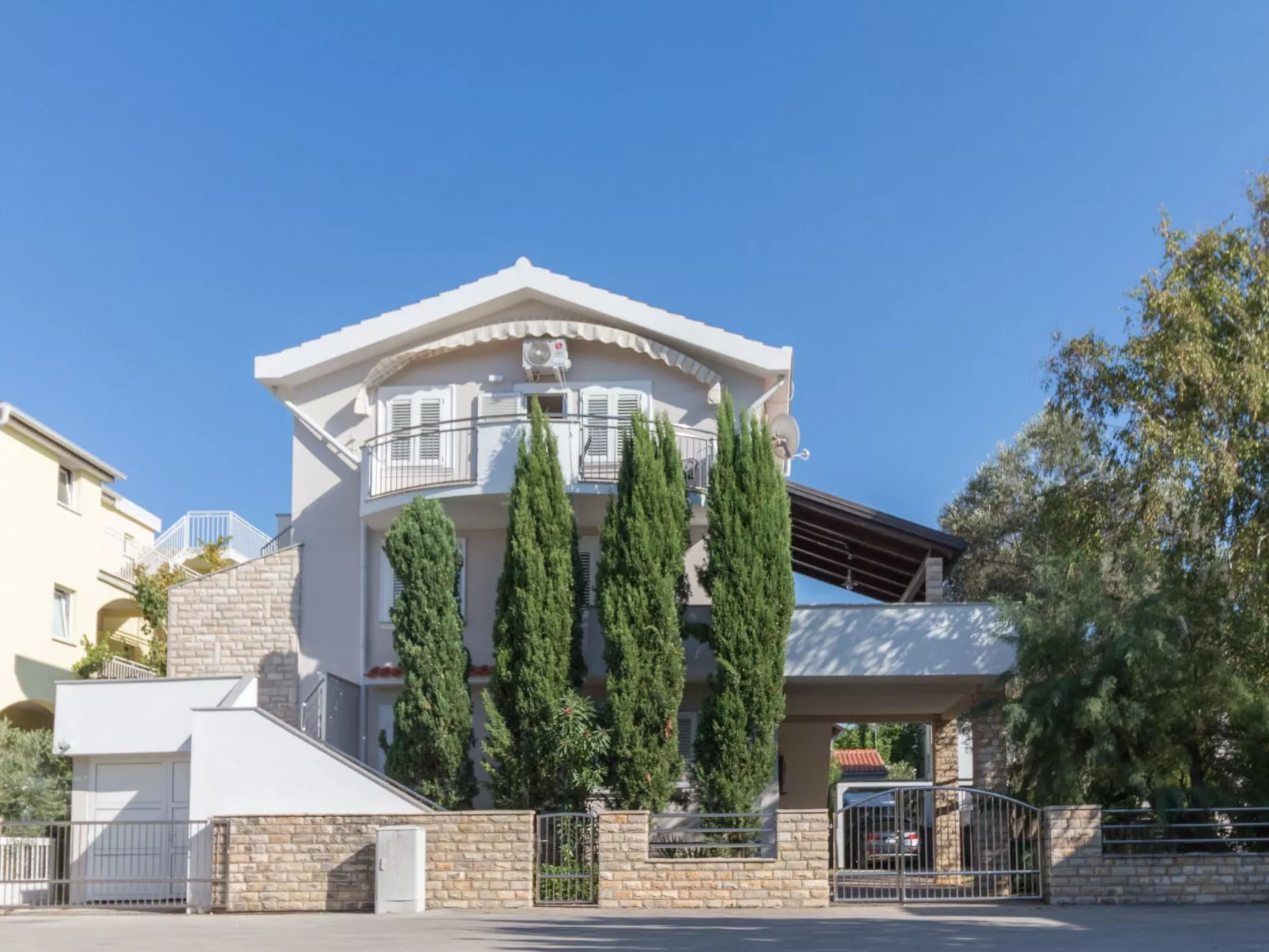 Appartement Kristi in Strandnähe - Agentur TA Leut-Draußen