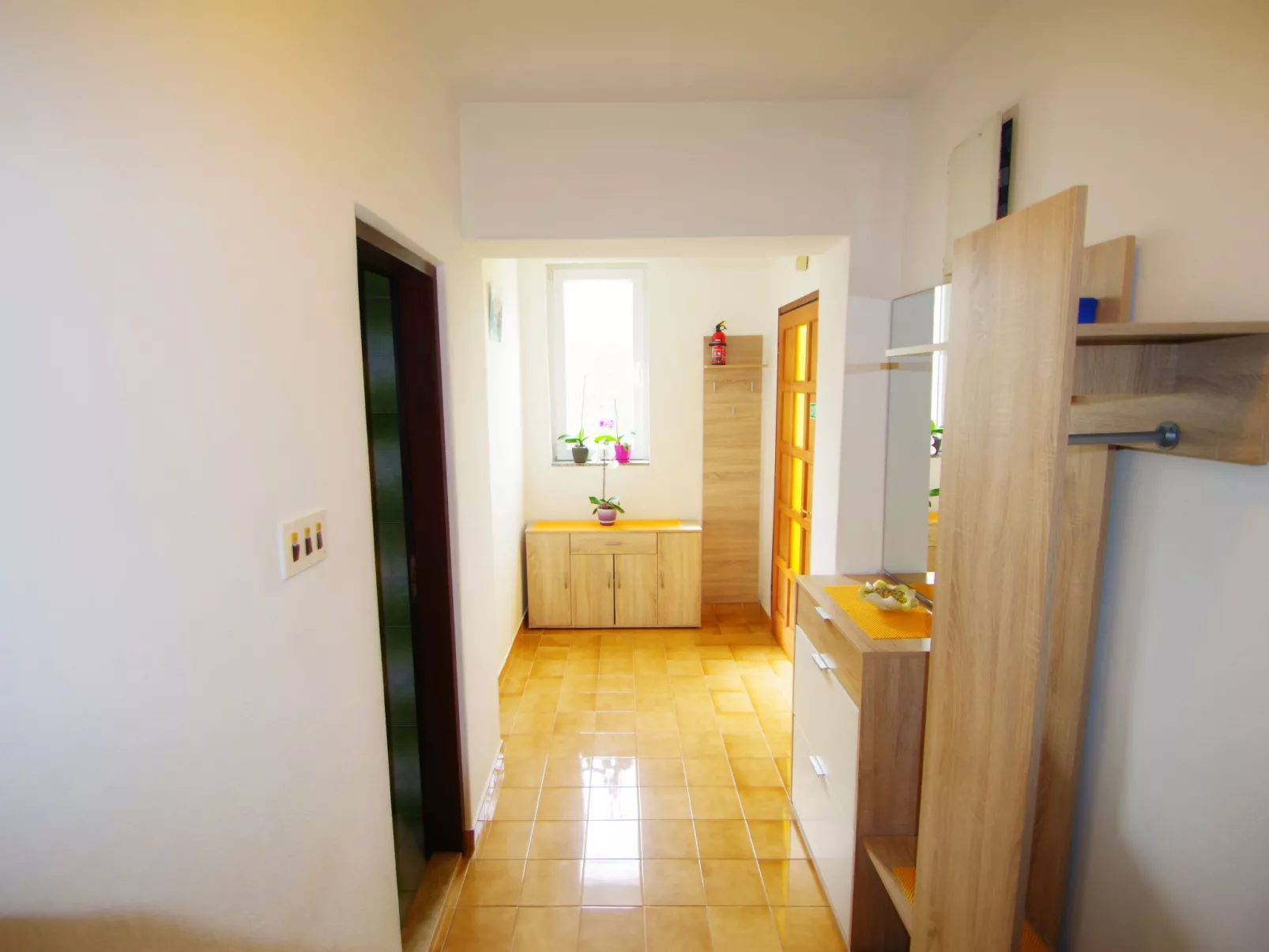 Wohnung Andy in Strandnähe, Valbandon-Drinnen