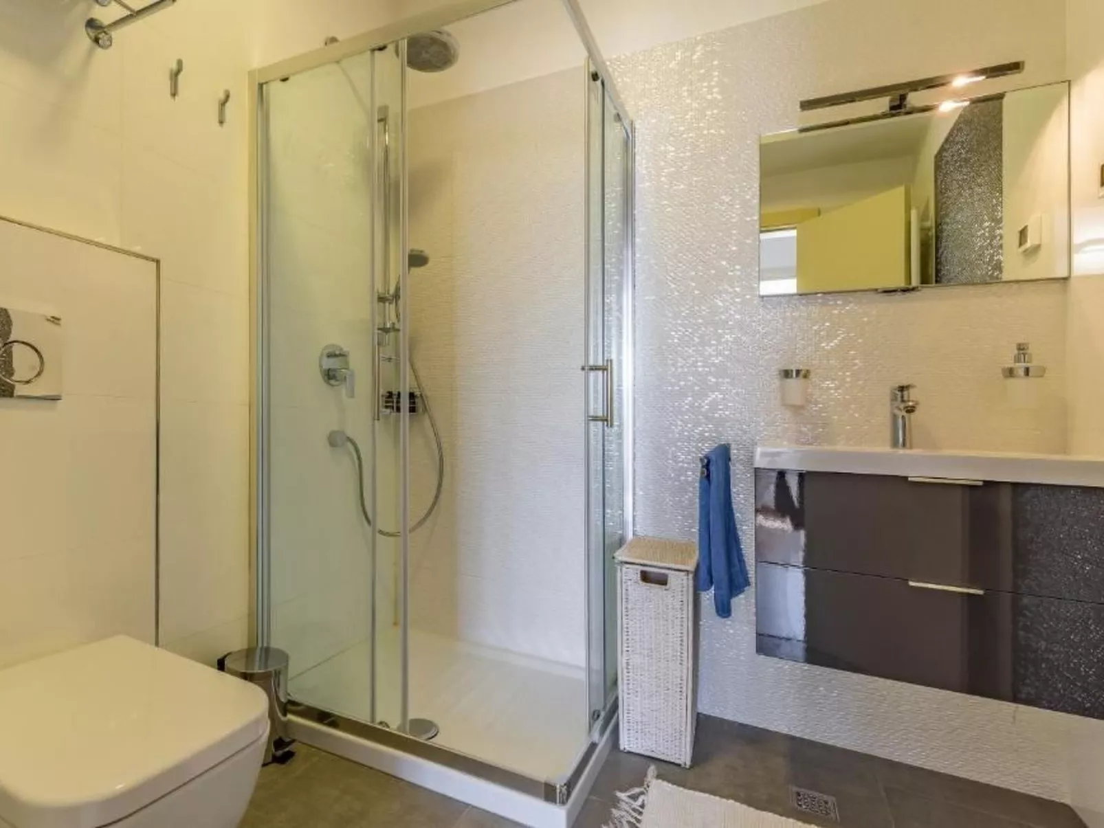 In Rovinj mit privatem Parkplatz-Drinnen