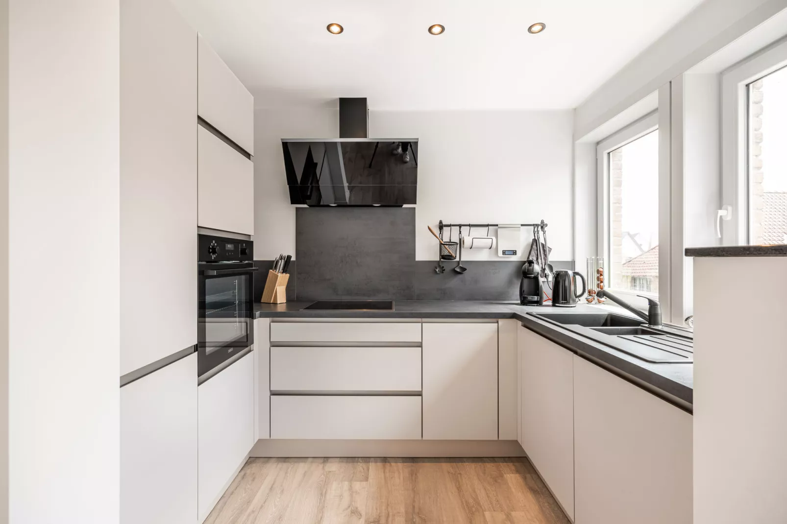 Argenteuil 1-2-Kitchen