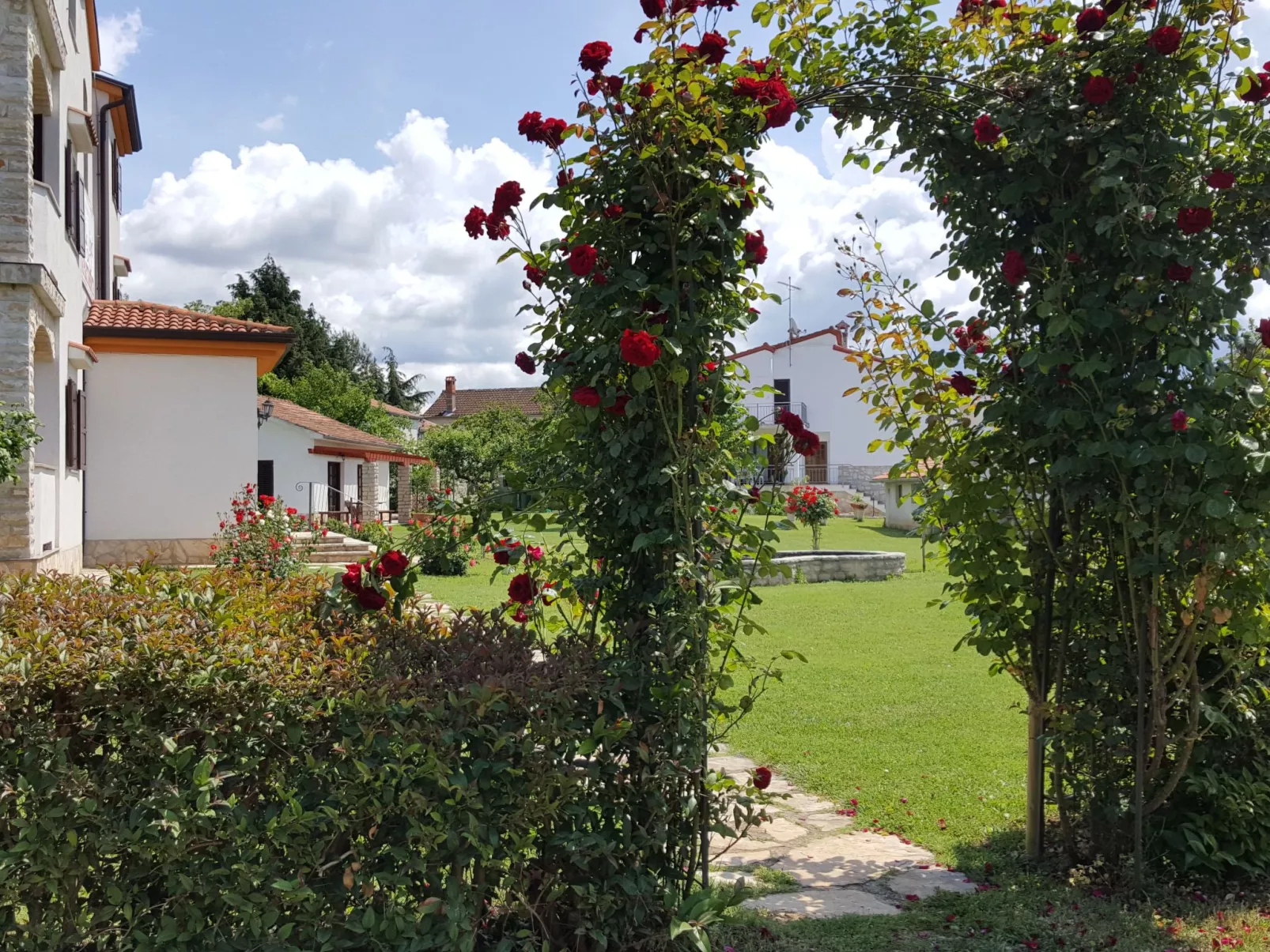 Villa Linet 3-Draußen