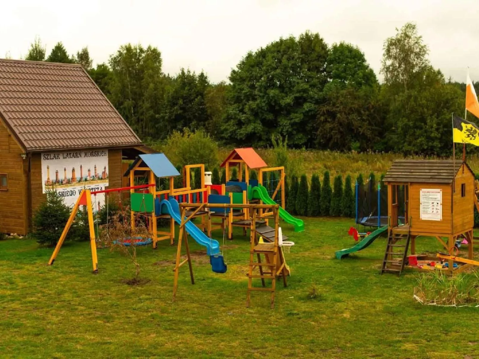 Gartenhaus mit Kamin-Dehors