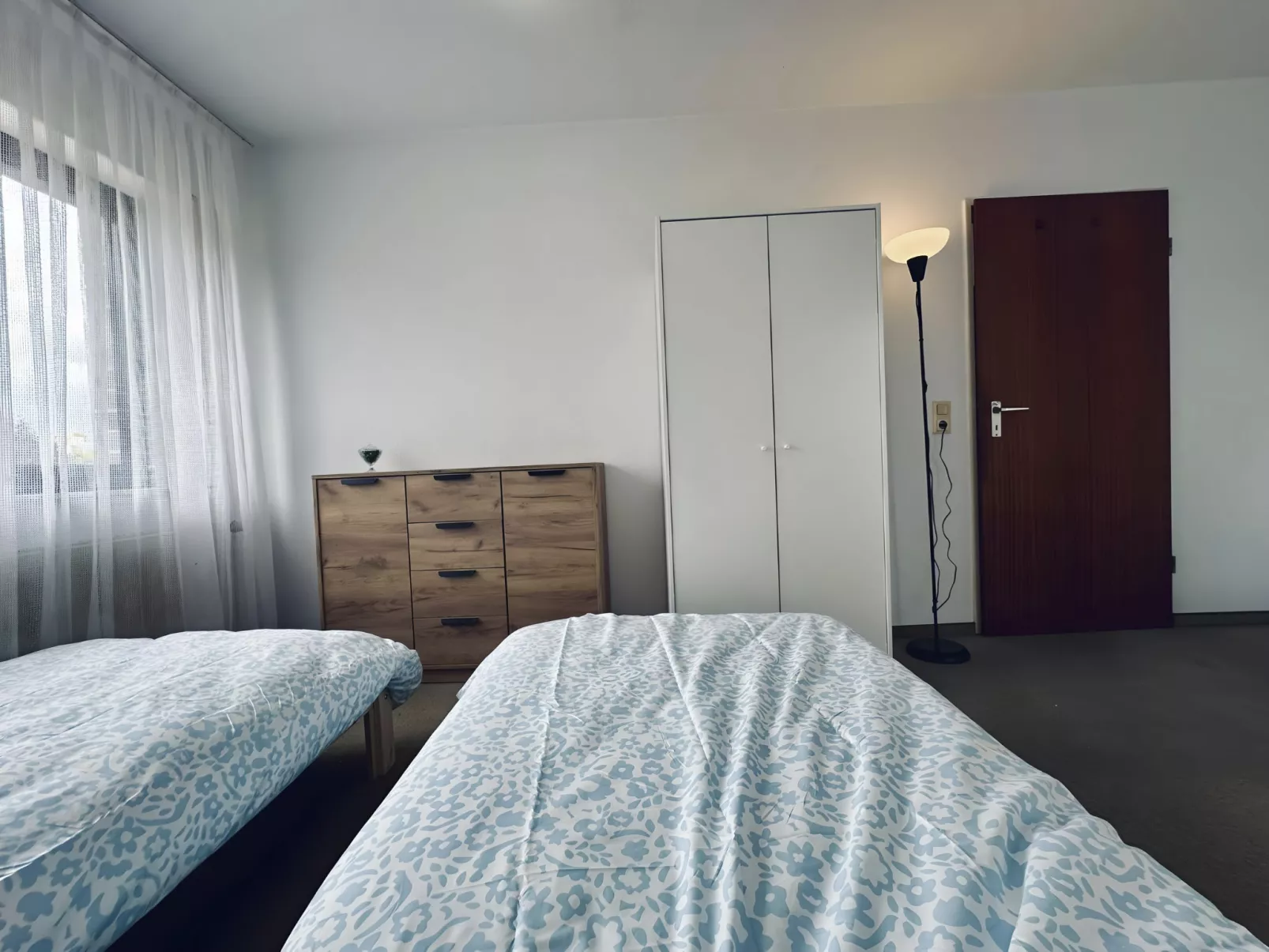 Ap. Ruhe[pause] III-Drinnen