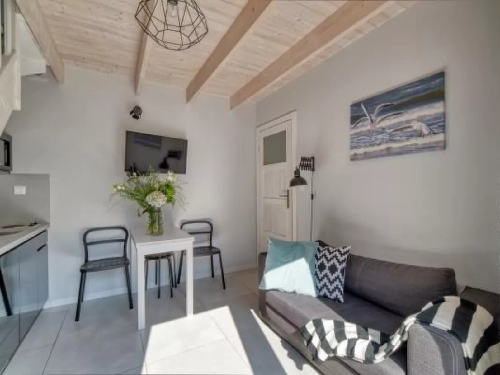 Mit privater Terrasse-Inside