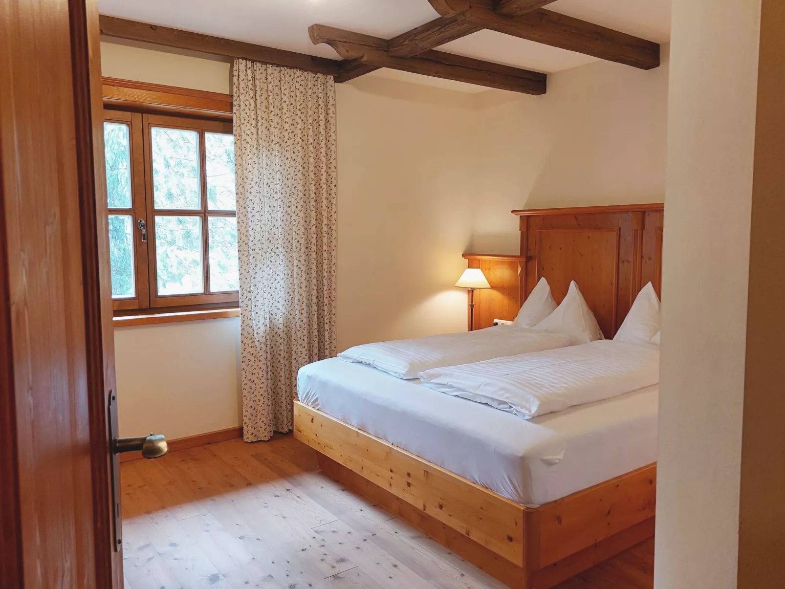 Wasserfal top 1-Inside