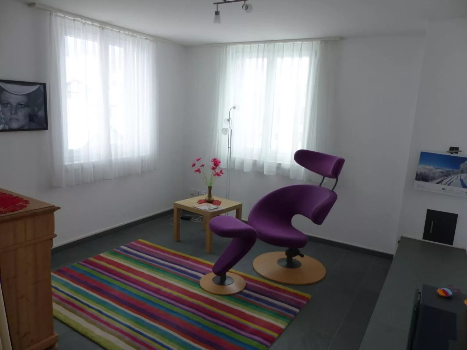 Moderne FeWo-Drinnen