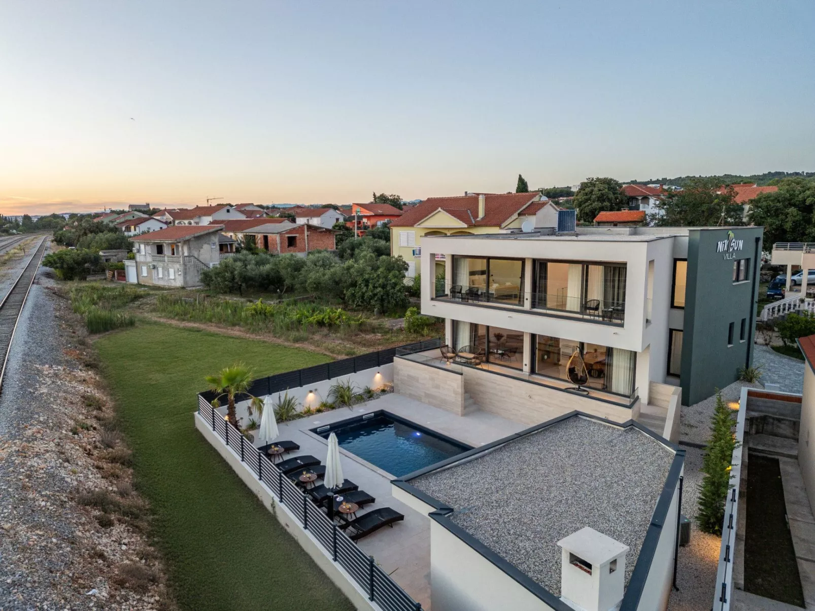 Villa Niksun-Image-tags.info