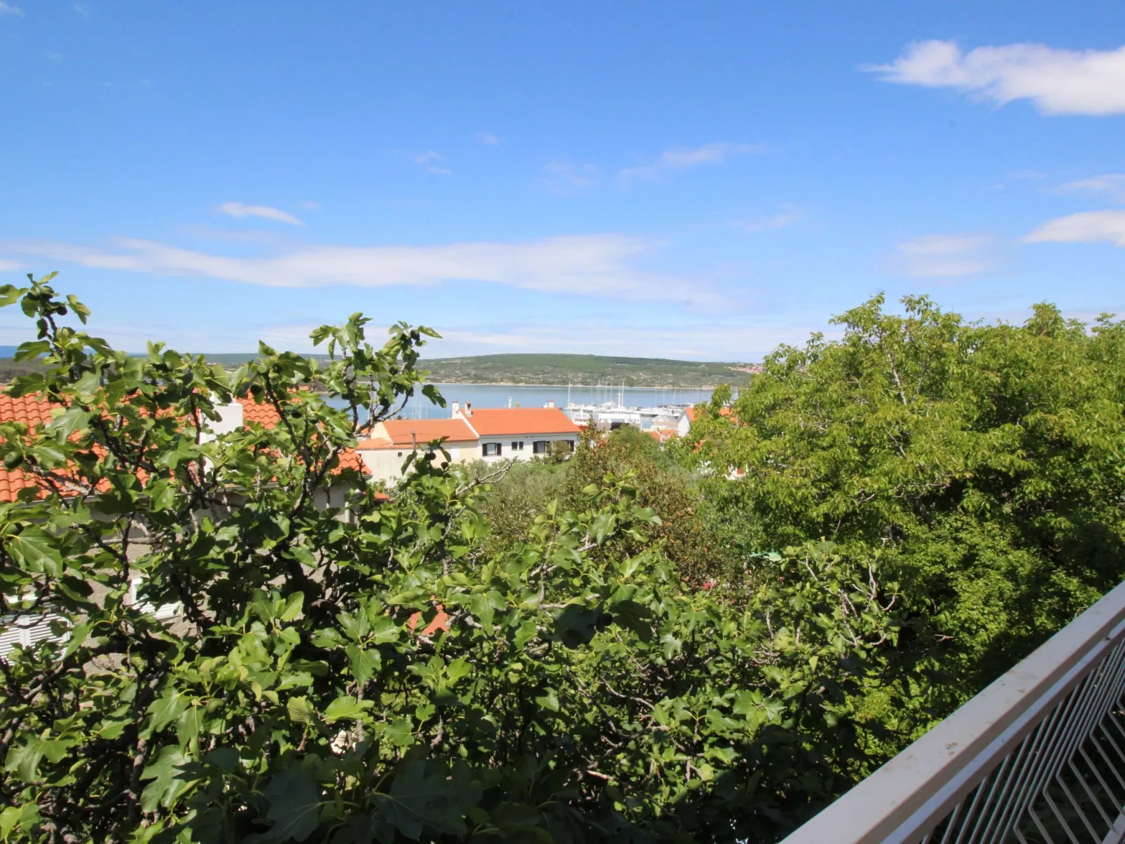 Wohnung "Ruhige Lage Drago-Draußen