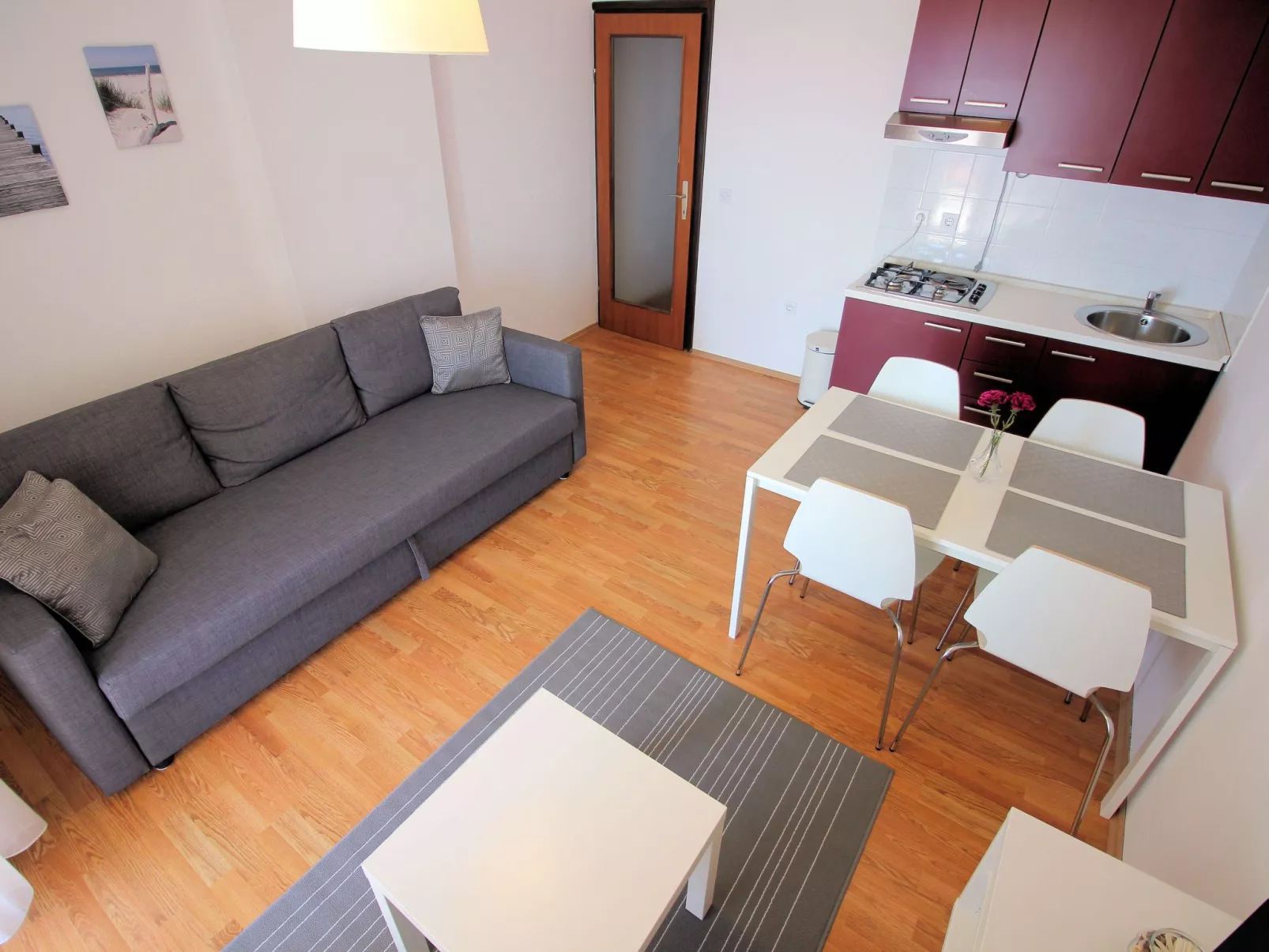 Apartment für zwei Erwachsene und zwei Kinder-Drinnen