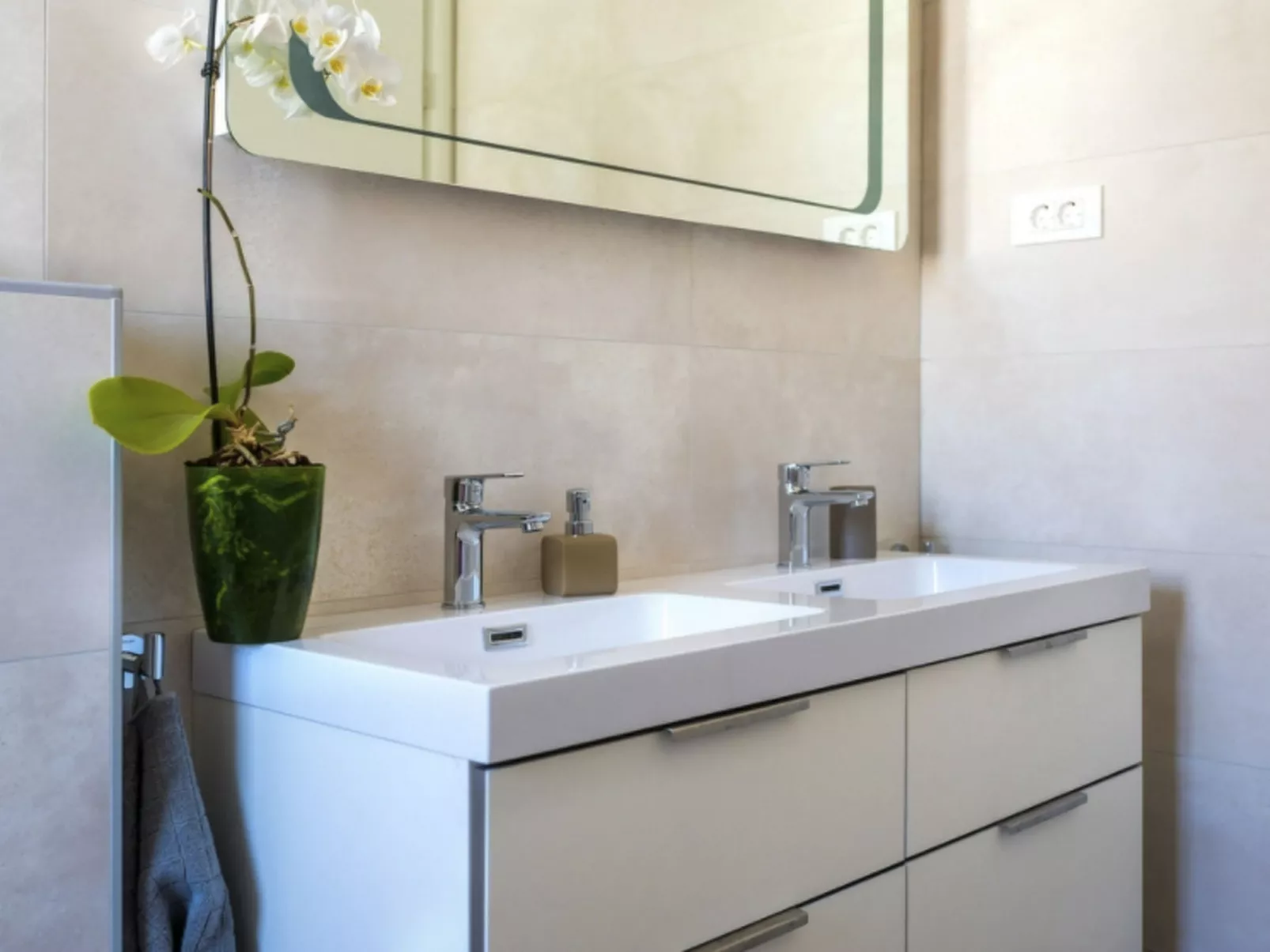 Villa Juhuhu in Dubrava kod Sibenik-Drinnen