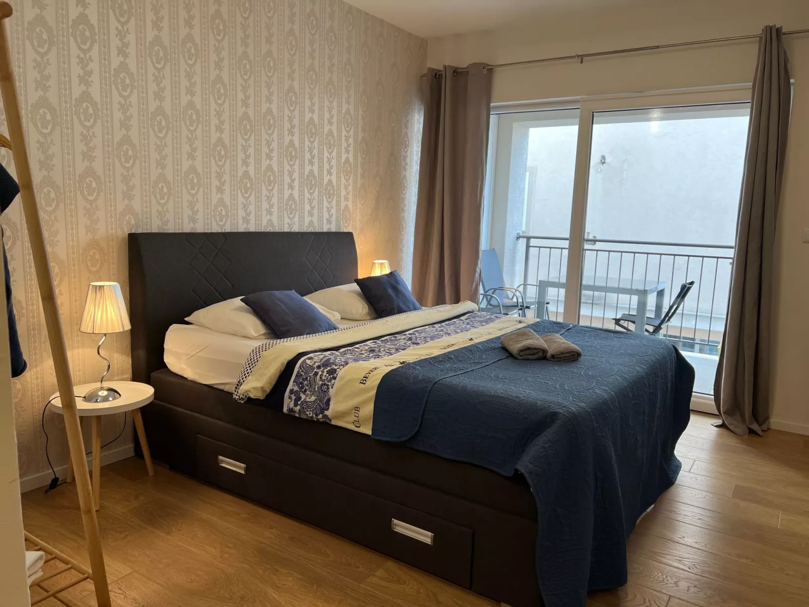 Studio-Wohnung am Meer Marina Mel-Drinnen