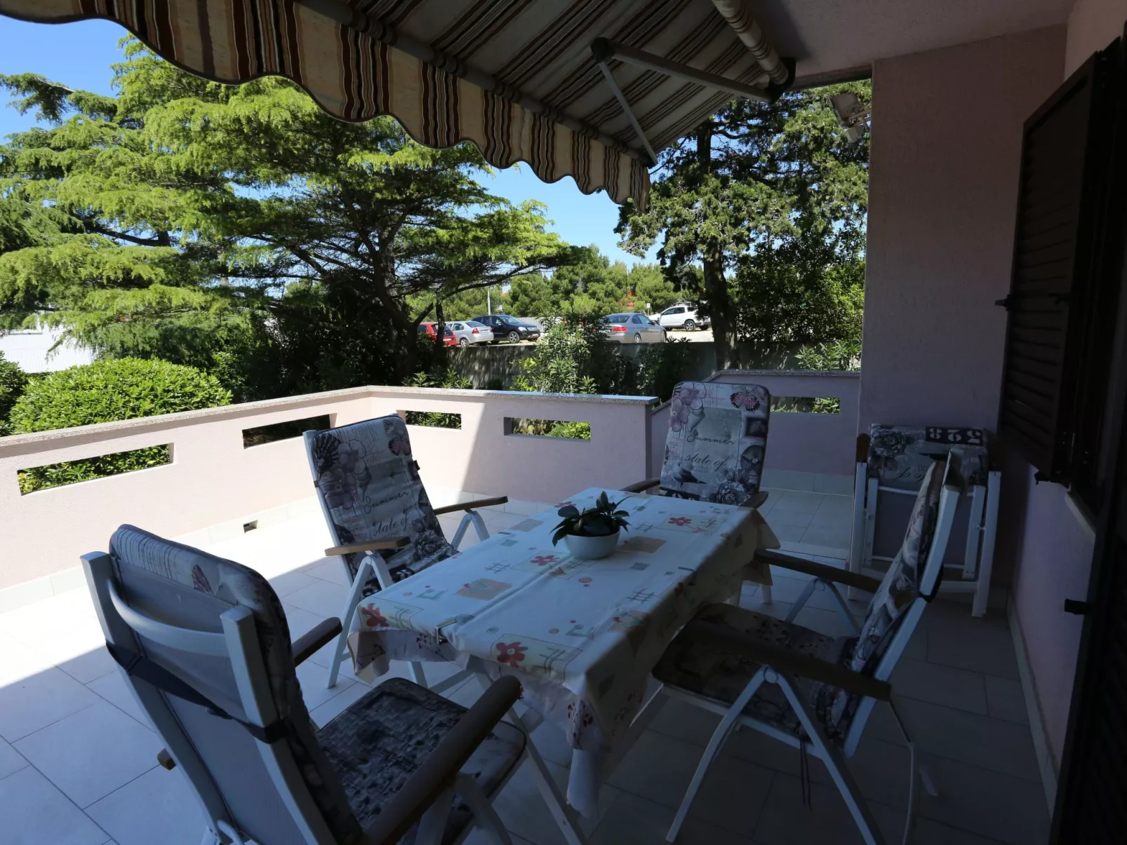 Appartement "Apartman Ružica" mit Terrasse-Outside