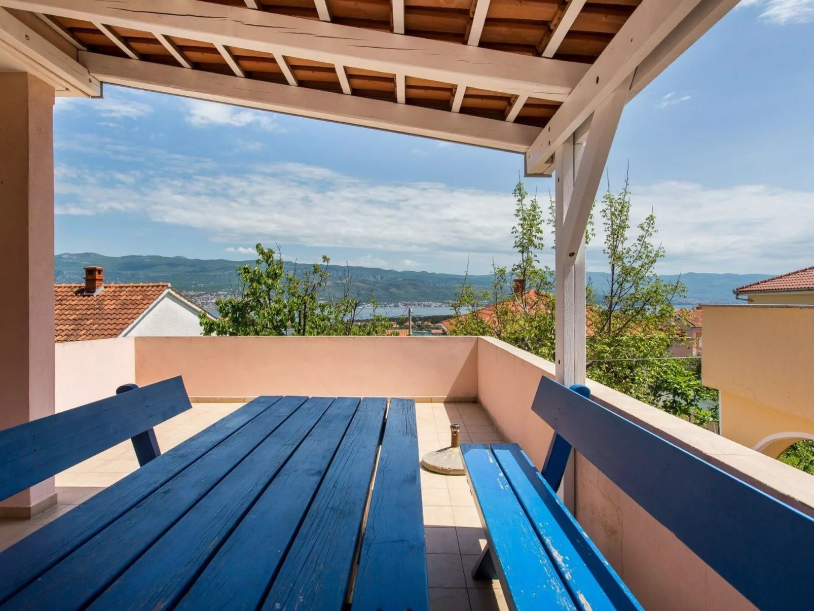 Für 5 Personen ca. 55 m&sup2; in Šilo, Adriaküste Kroatien (Kroatische Inseln)-Outside