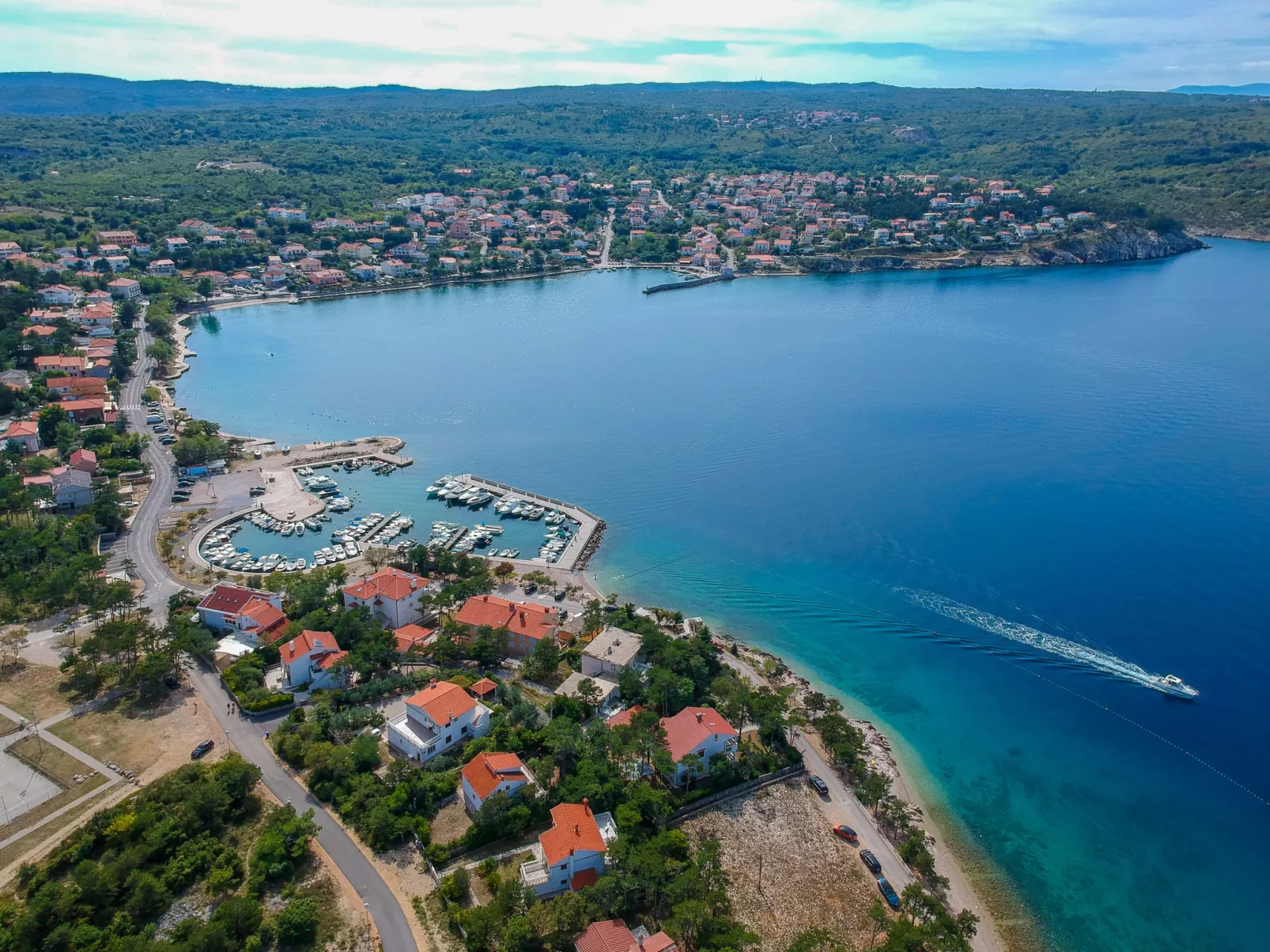 Für 2 Personen  + 1 Kind ca. 30 m&sup2; in Šilo, Adriaküste Kroatien (Kroatisch-Environnement