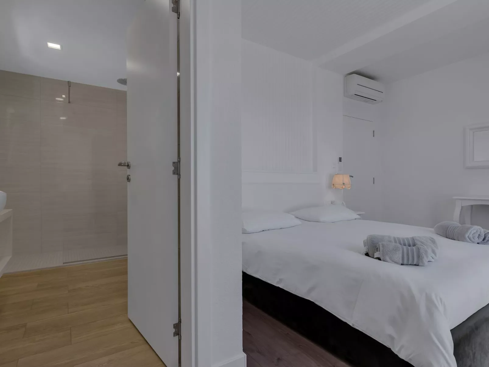 Mit Privatpool für 8 Personen  + 2 Kinder ca. 450 m&sup2; in Bast, Dalmatien (G-Dedans