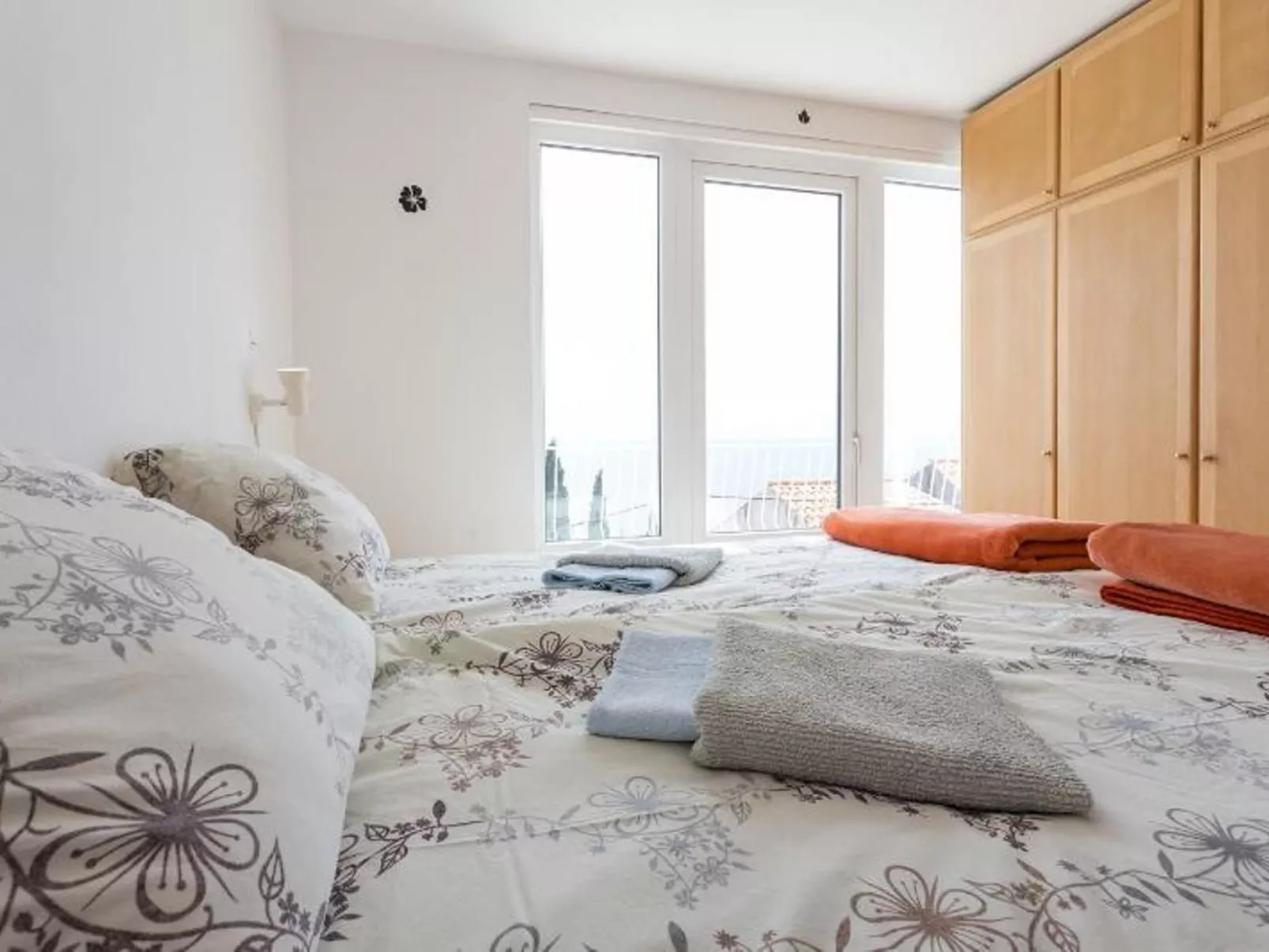 Charmantes Studio mit Meerblick-Image-tags.info