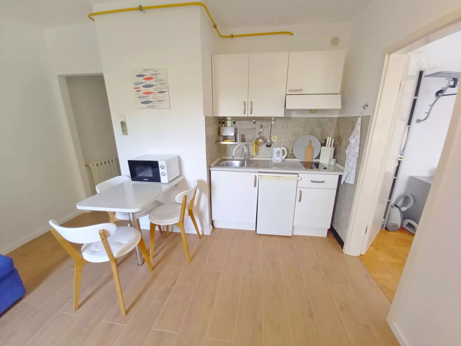 Wohnung Lungomare, 300m vom Strand entfernt, Pula-Inside