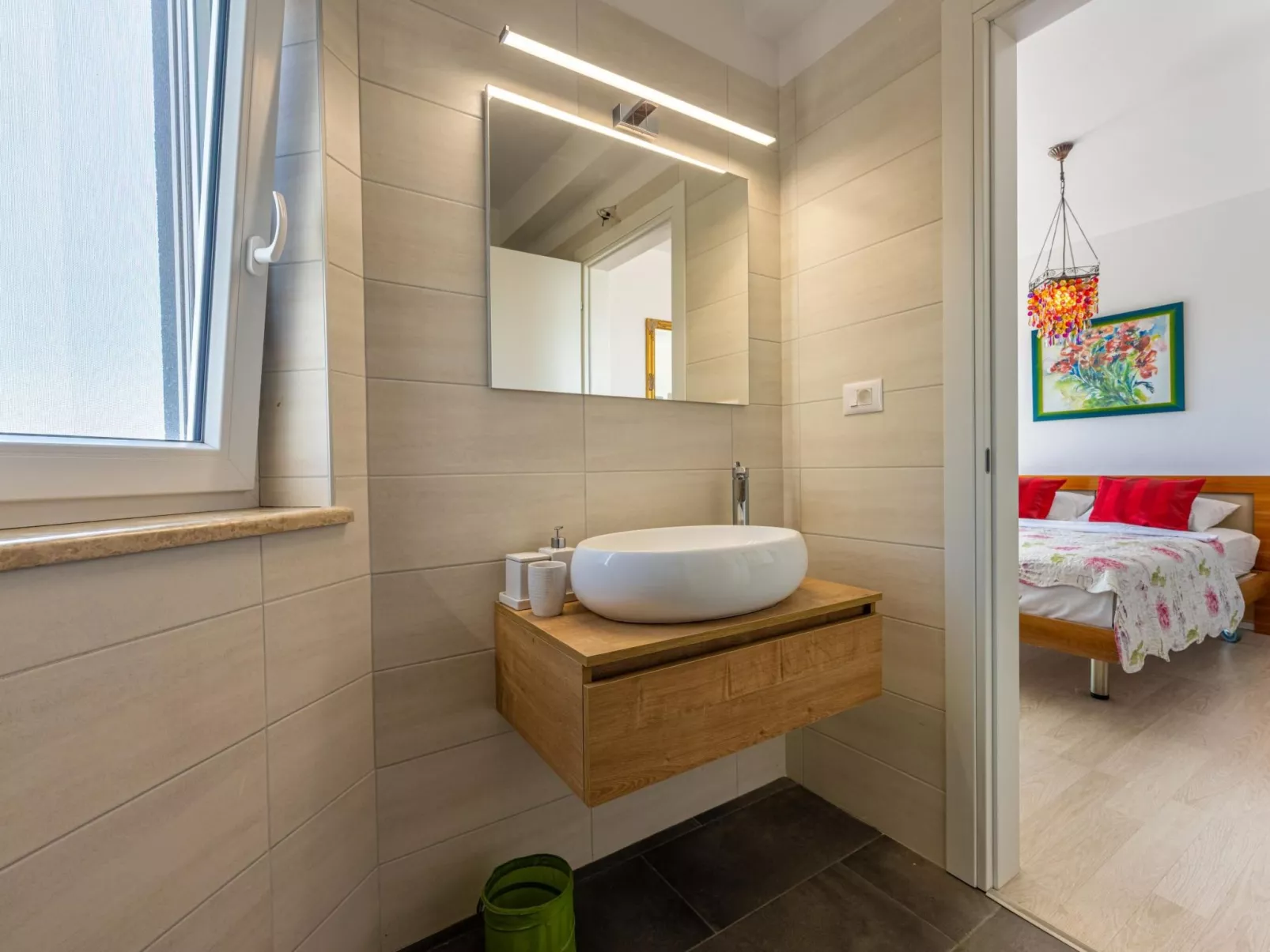 Für 7 Personen und 1 Kind in Segotici, Istrien (Südküste von Istrien)-Image-tags.info