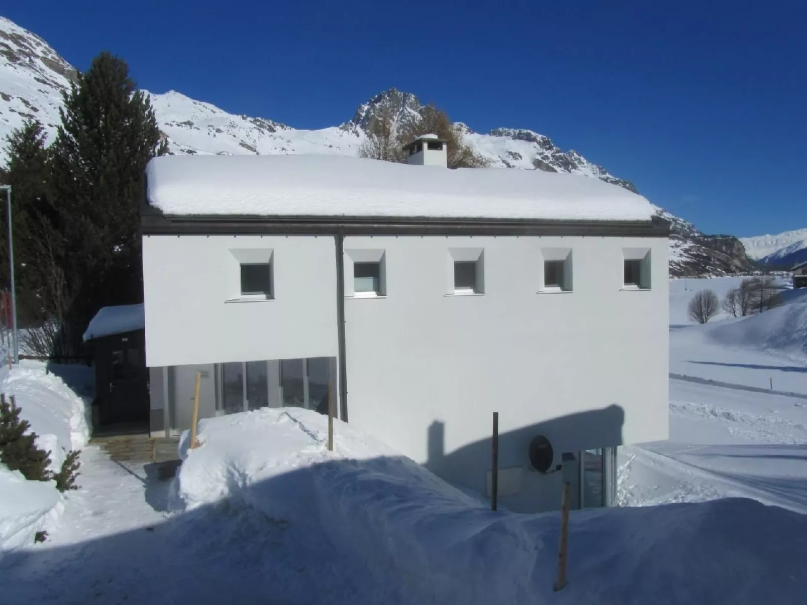 Chesa Carmela 2-Dehors