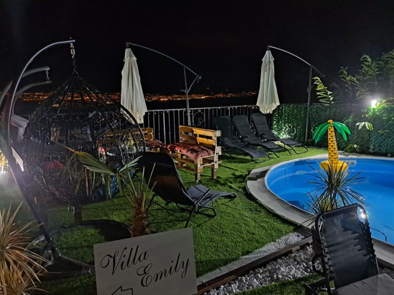 Wohnung in der Villa Emily mit herrlichem Meerblick-Draußen