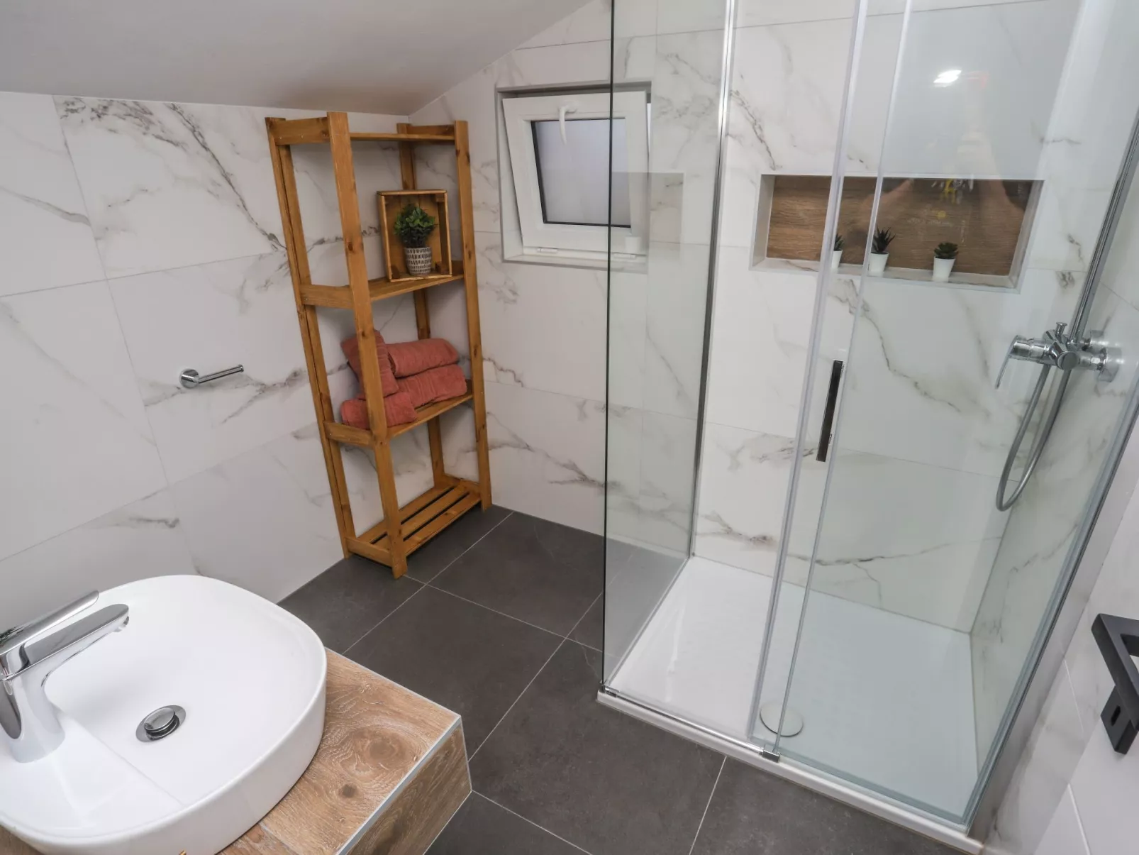 Residence Radovan 5-Drinnen