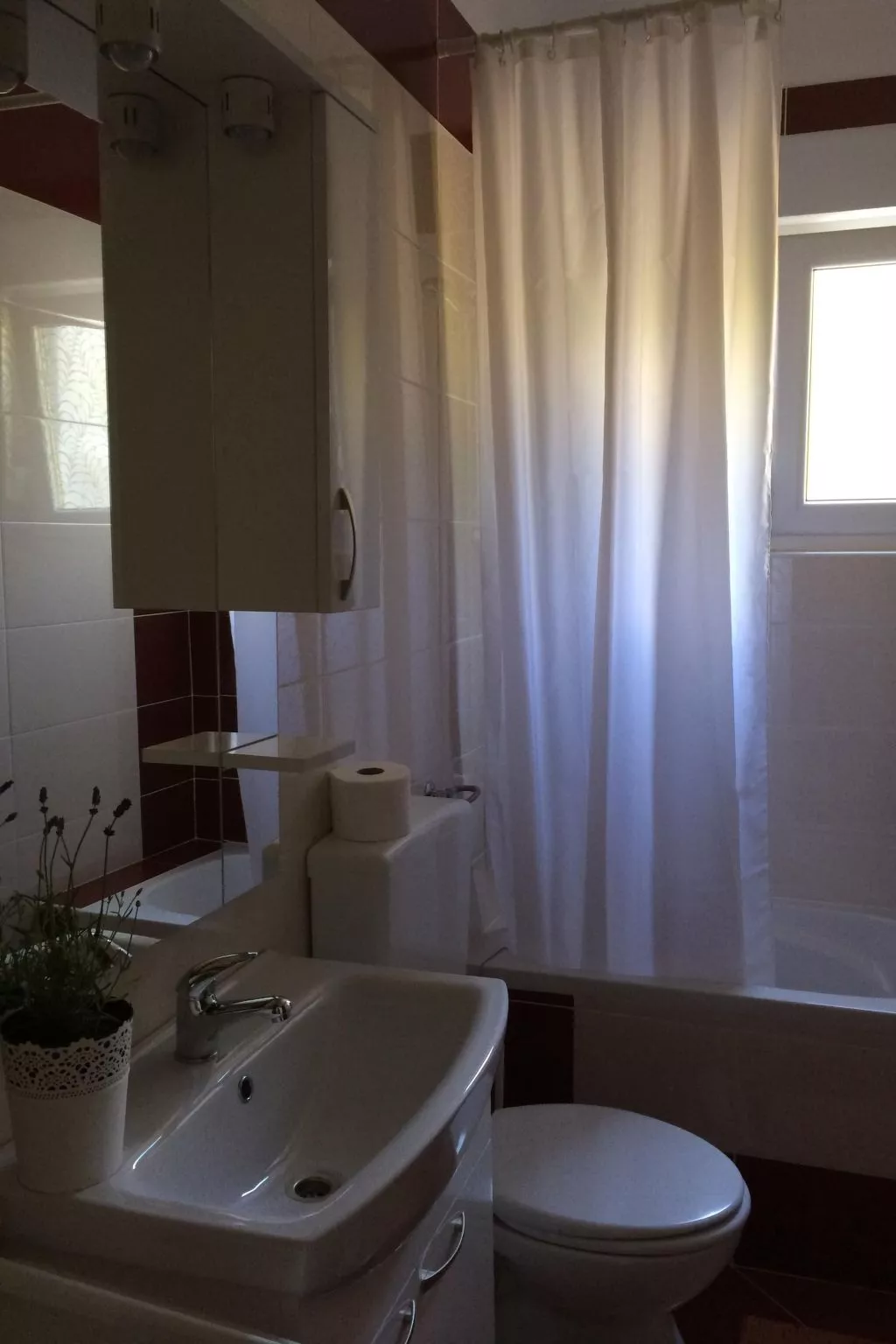 Gemütliche Ferienwohnung in Dramalj mit Großer Terrasse-Inside