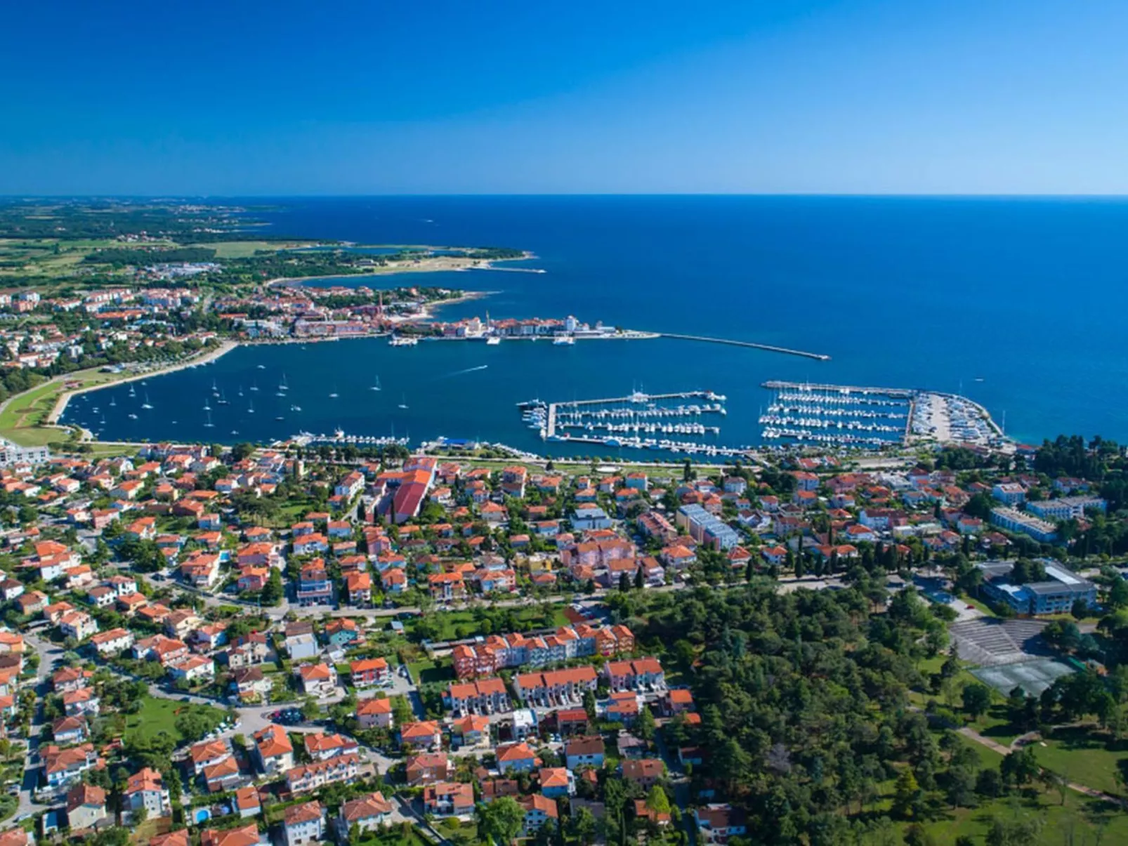 Apartment Nika1 Umag mit Pool und Whirlpool 400 Meter vom Strand entfernt - Outside