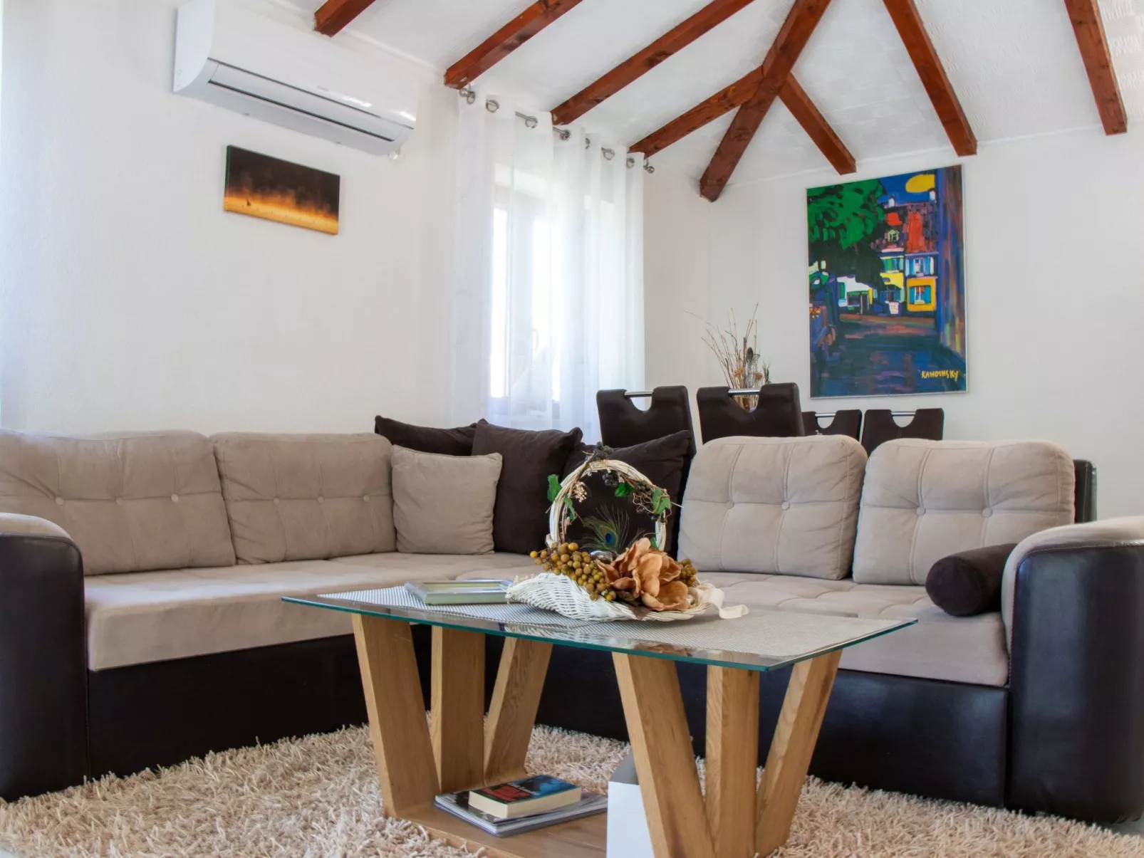 "Hidden Treasure"-Drinnen