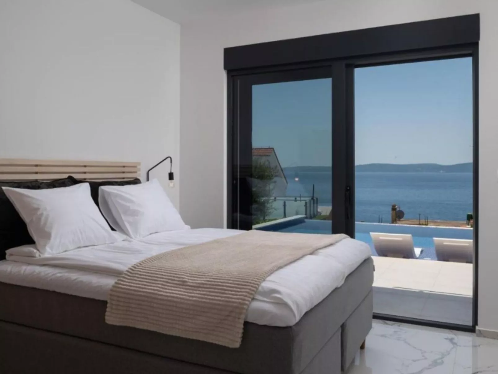 Villa Julian mit beheiztem Pool-Dedans