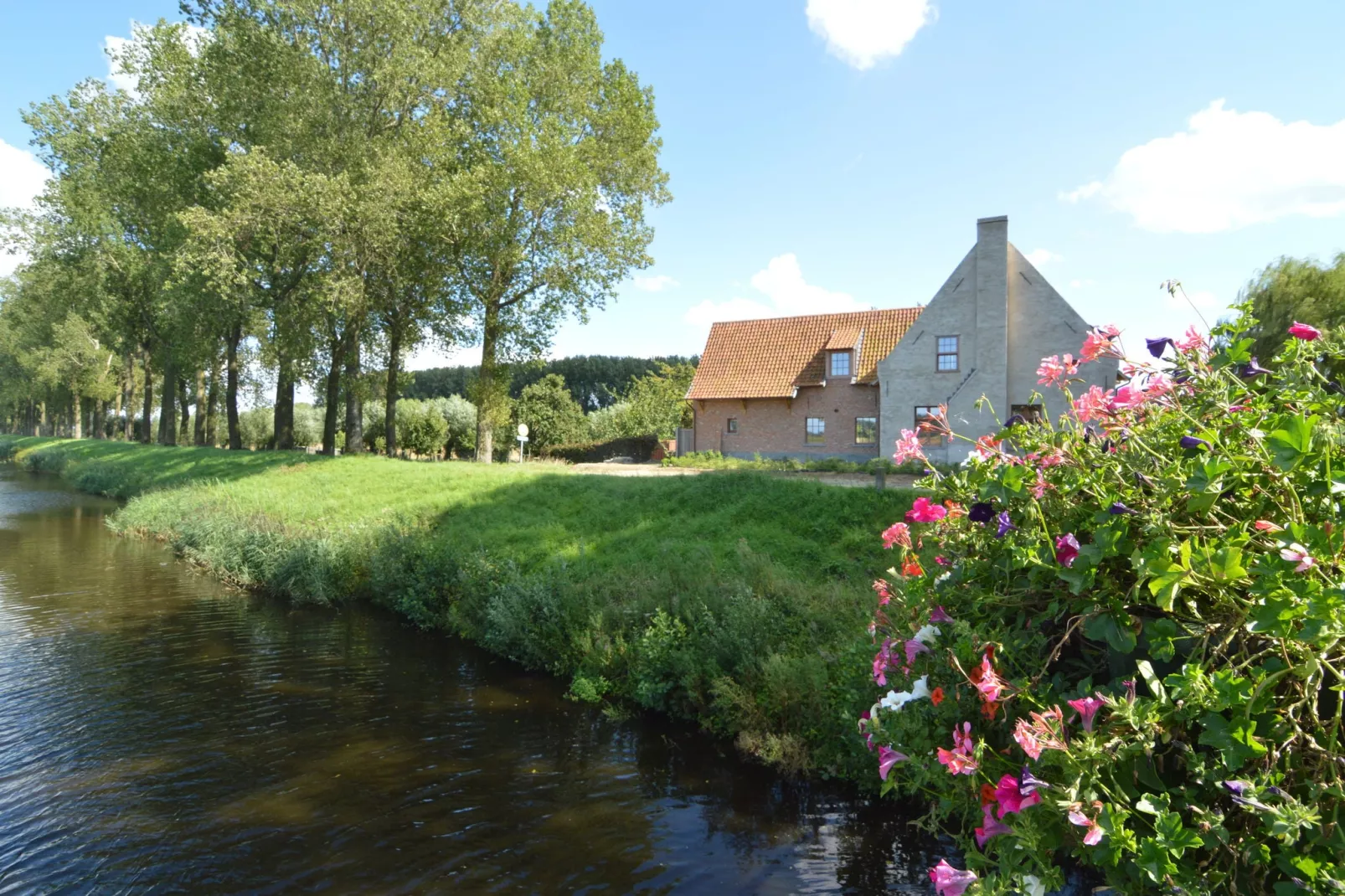De Zonnebrug-Exterior summer