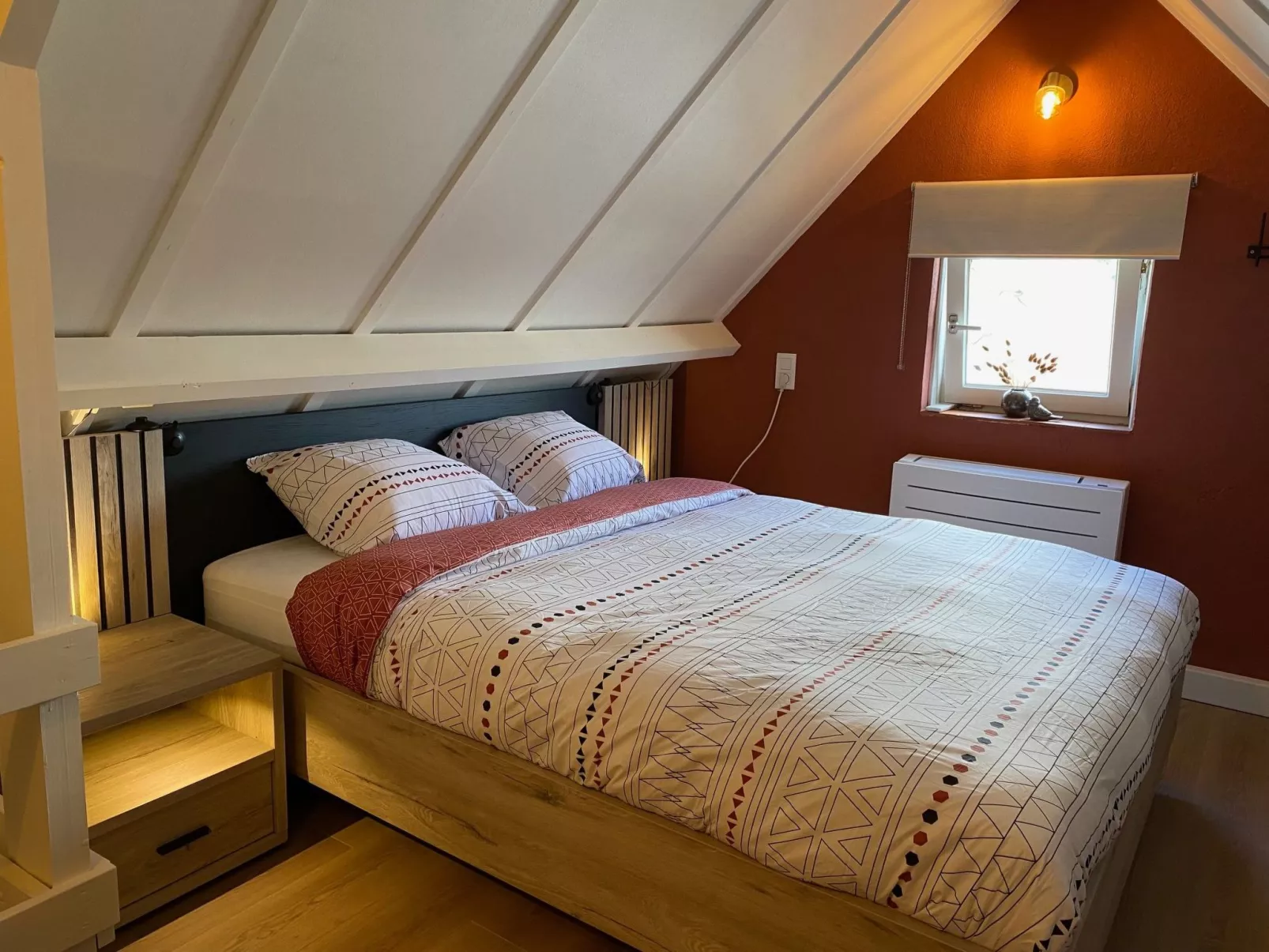 Zonnewind in der Nähe von Dünen und Wald-Image-tags.info