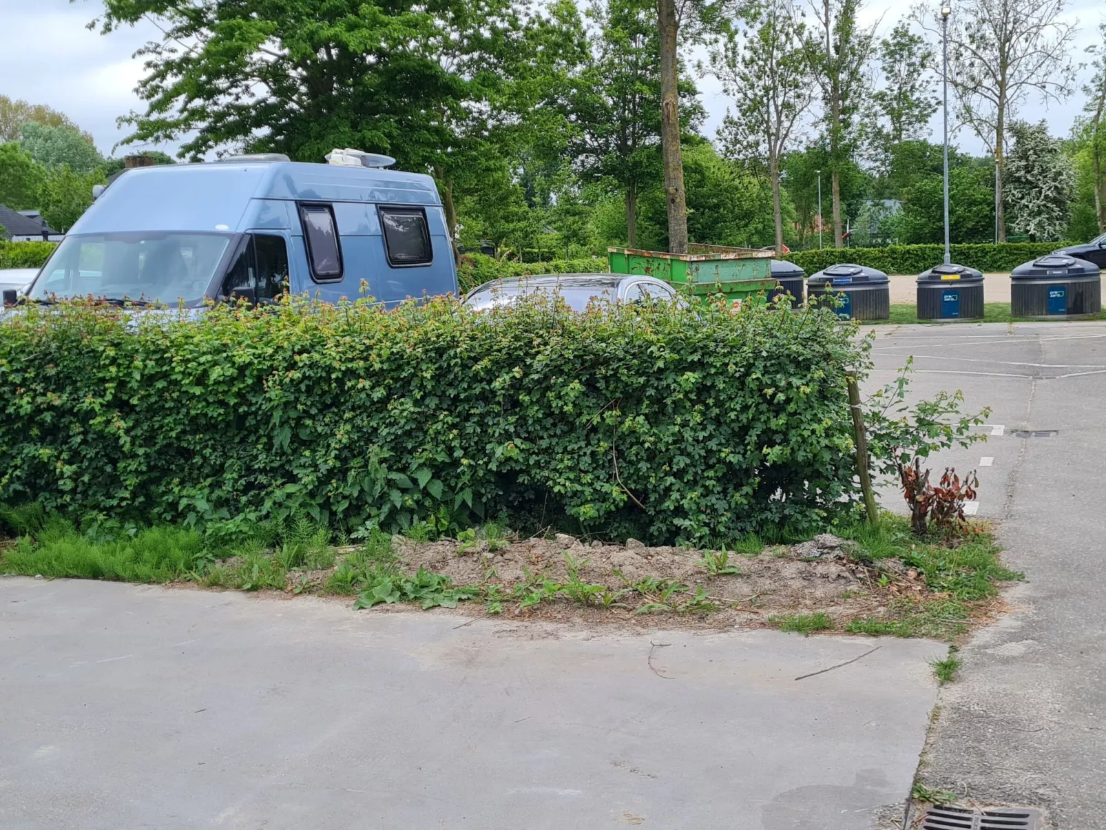 "Buurtweg 121"-Draußen