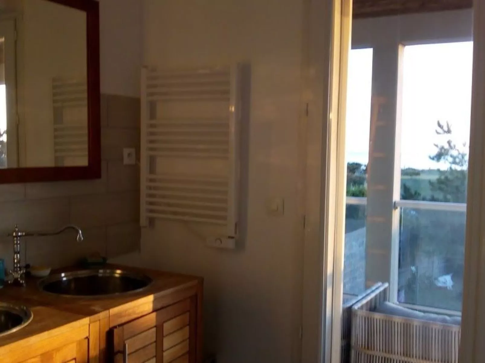 Robinson-Villa mit Meerblick, 50m vom Strand entfernt-Dedans