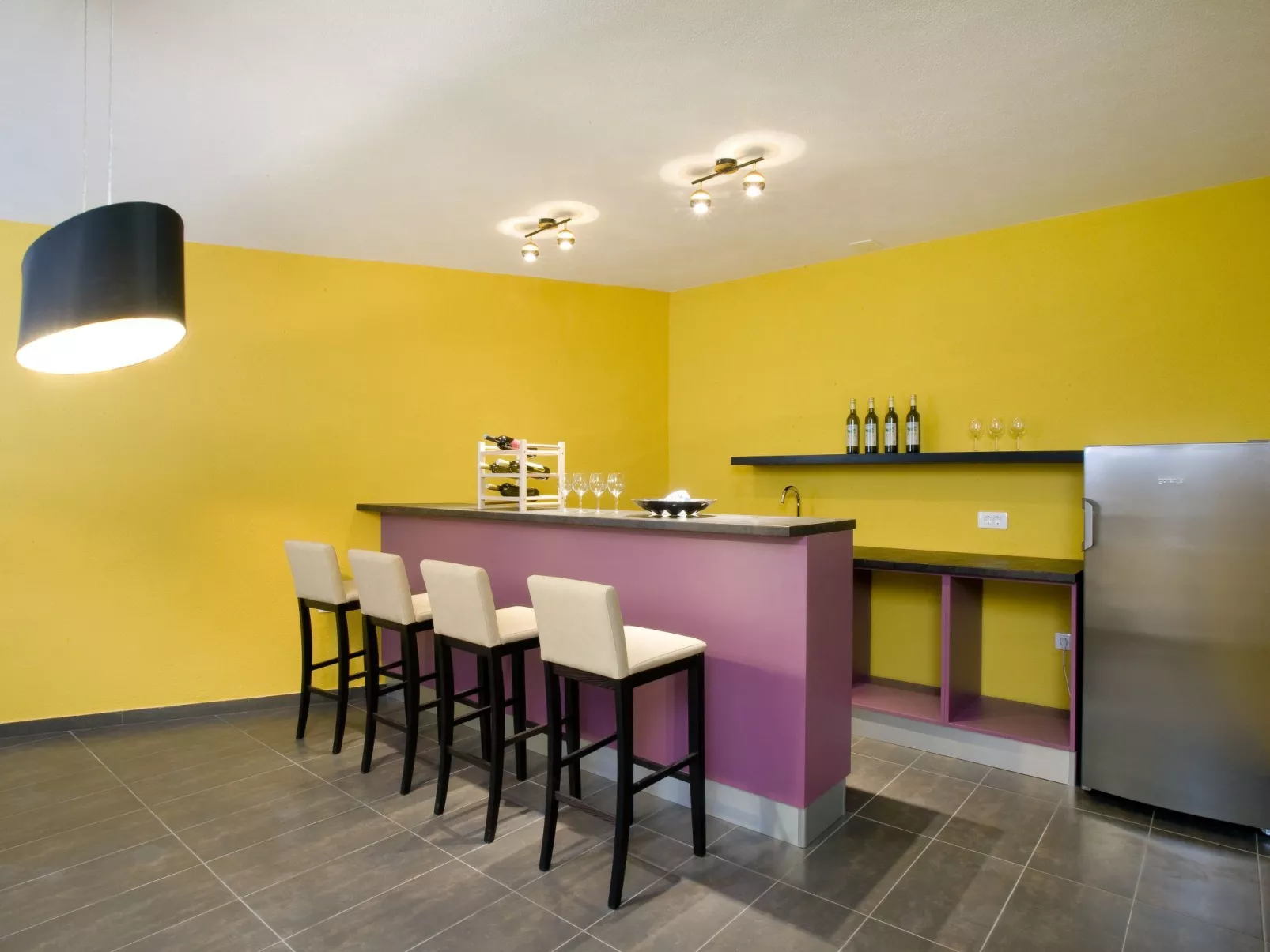 Ferienvilla "Elena" mit eigenem Pool-Drinnen