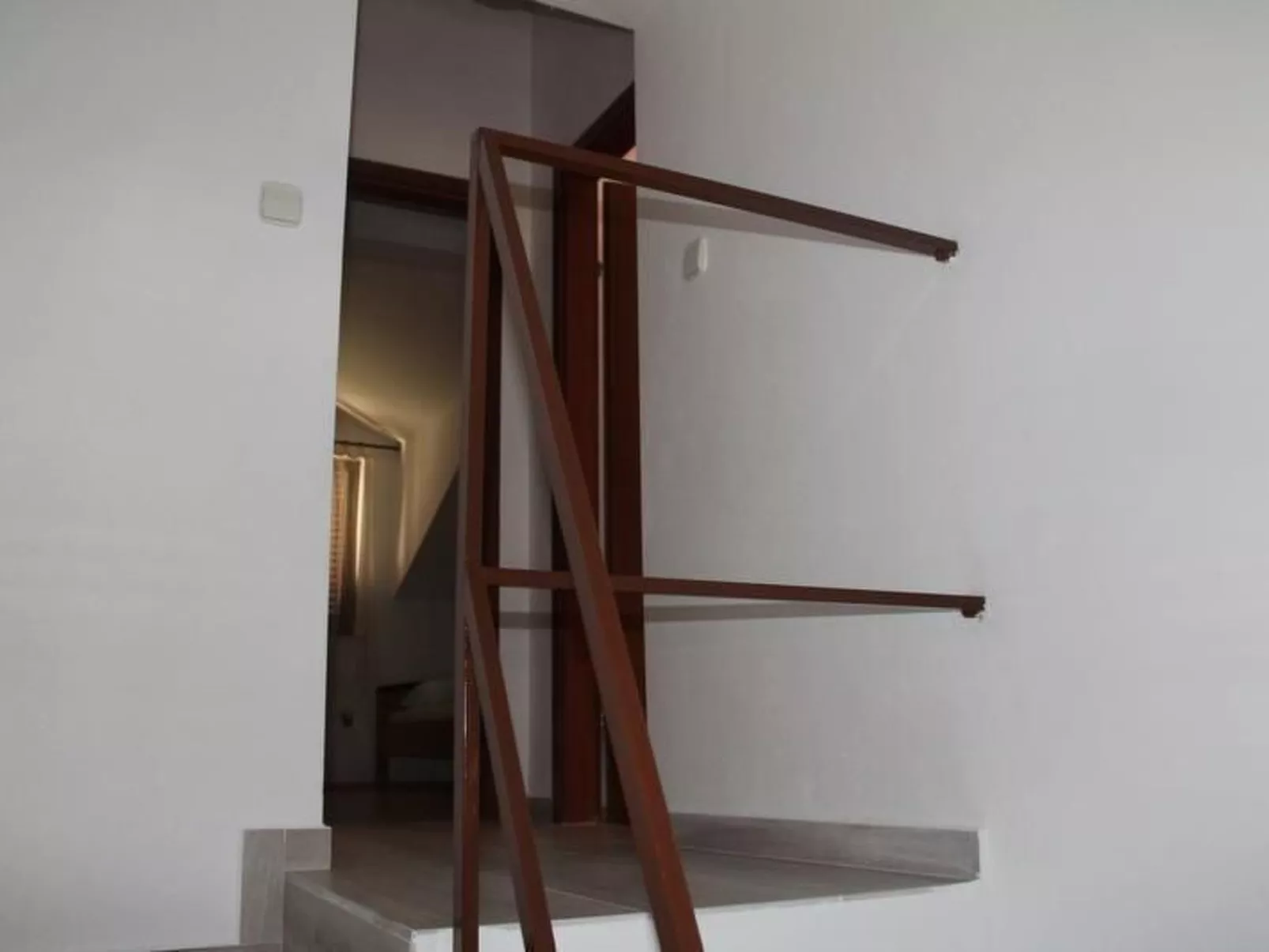 Wohnung Jadrija mit zwei Balkonen in Strandnähe-Drinnen