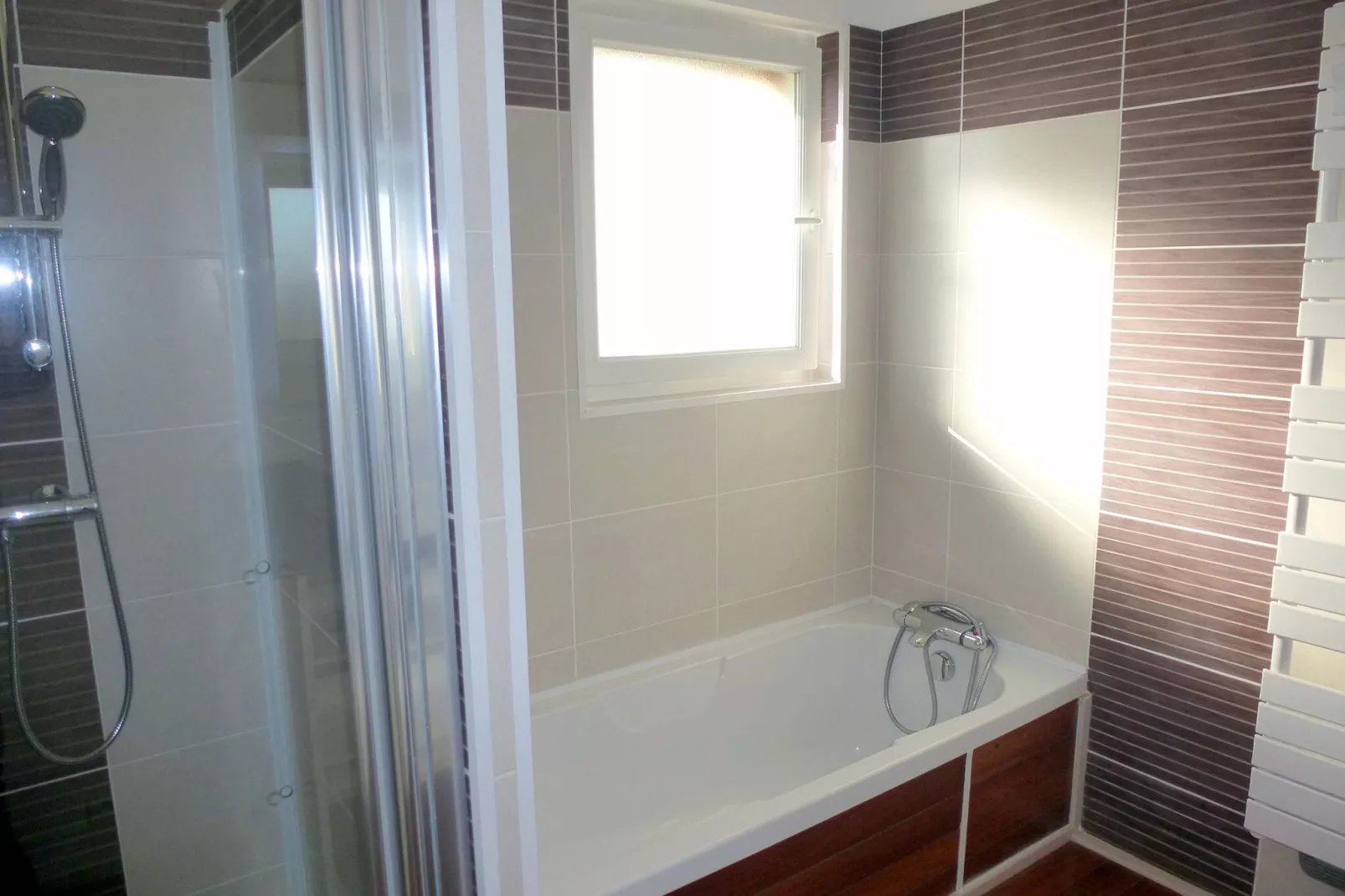 Ferienhaus in unmittelbarer Strandnähe Cléder-Bathroom
