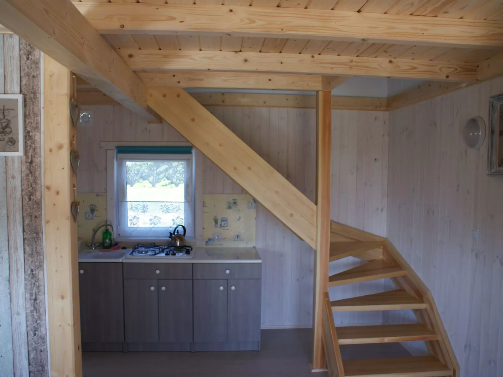 Meer, Landschaft, Stille - Ferienhäuser in den Gärten von Magra-Drinnen