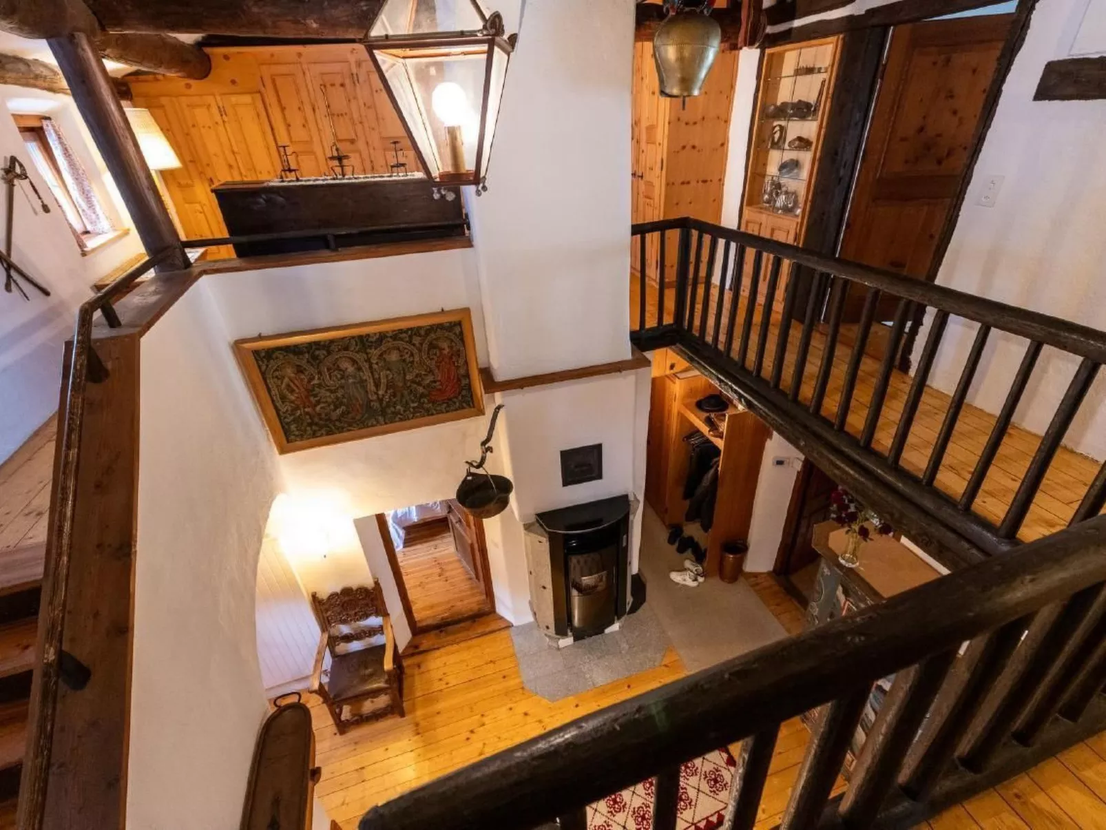 Chesa Sela Historisches Engadinerhaus (1641)-Dedans