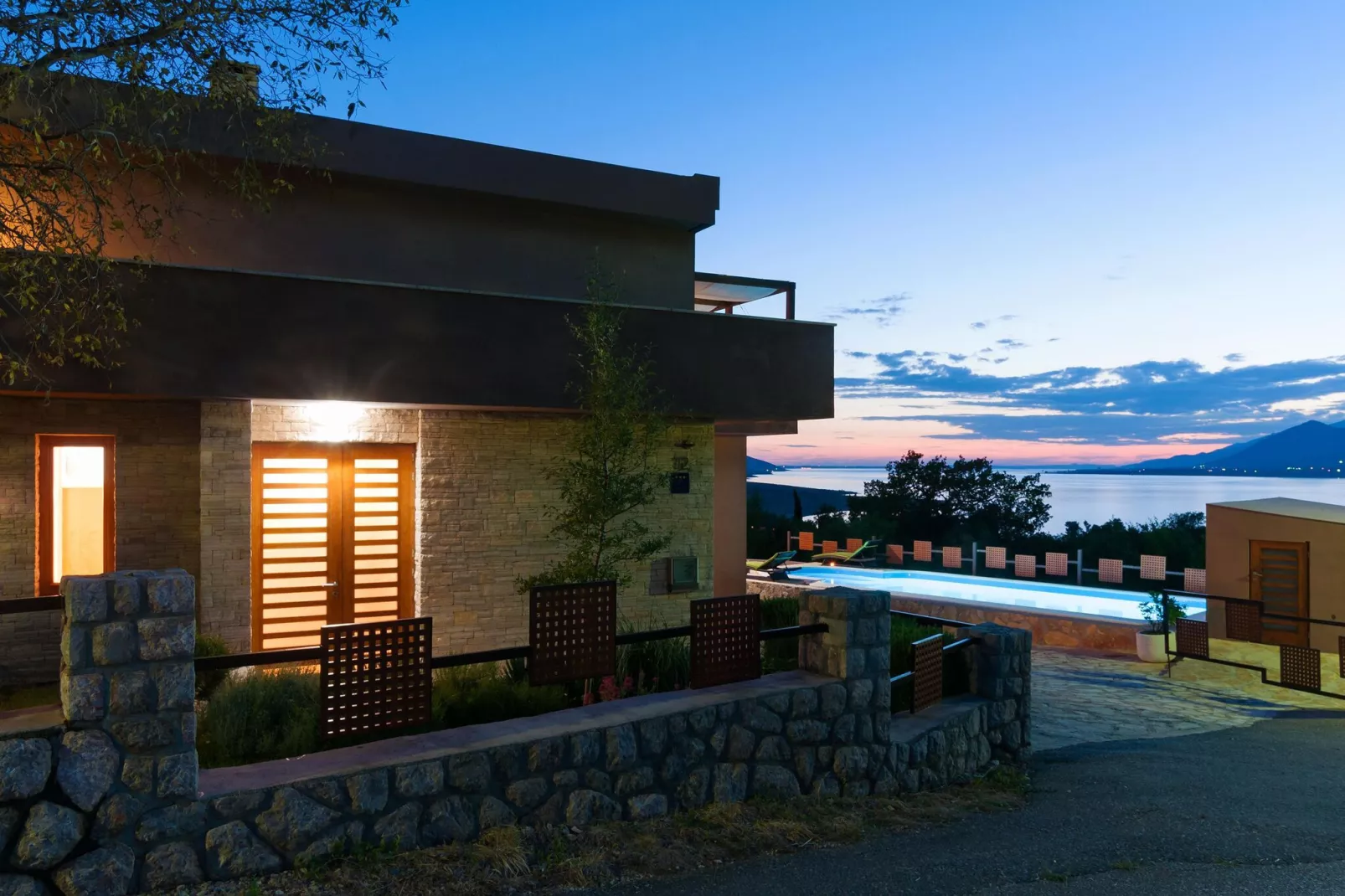 Villa Sunset View in Rovanjska mit Pool SD-162 FH ca 160 qm für 8 Pers-Exterior summer
