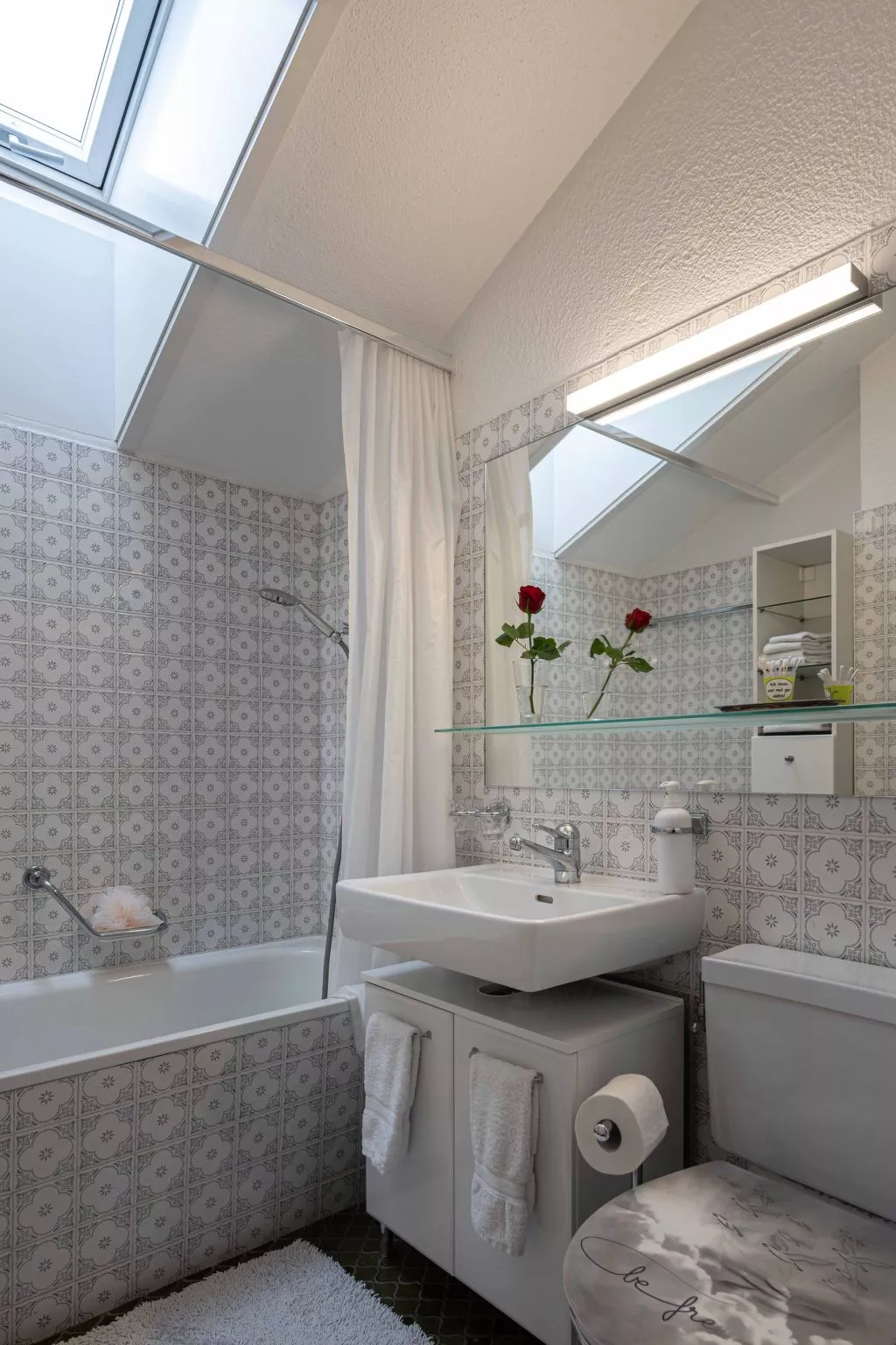 Bellavista Ap Henkel-Inside