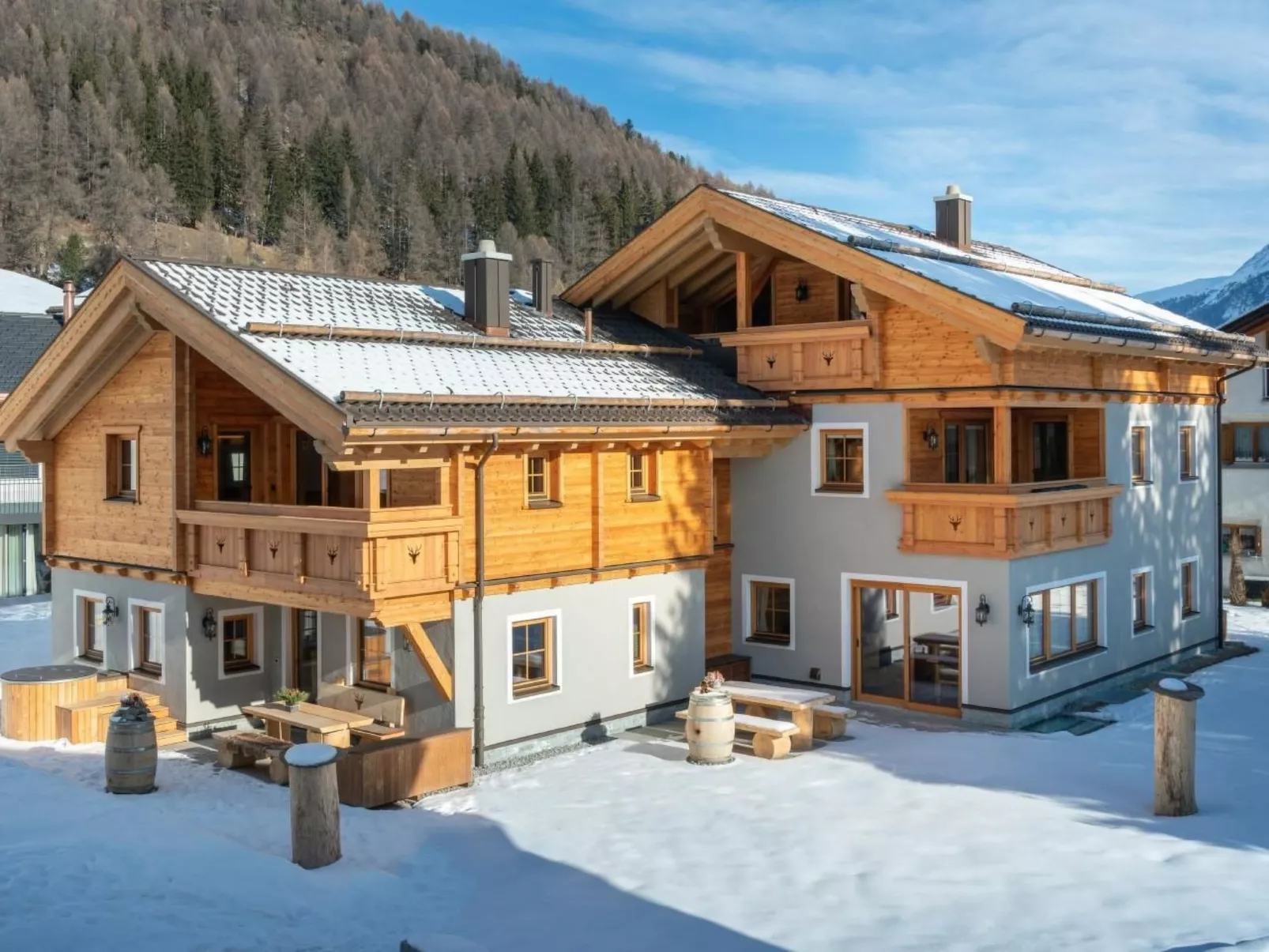 Engadin Chalet Apart-Outside