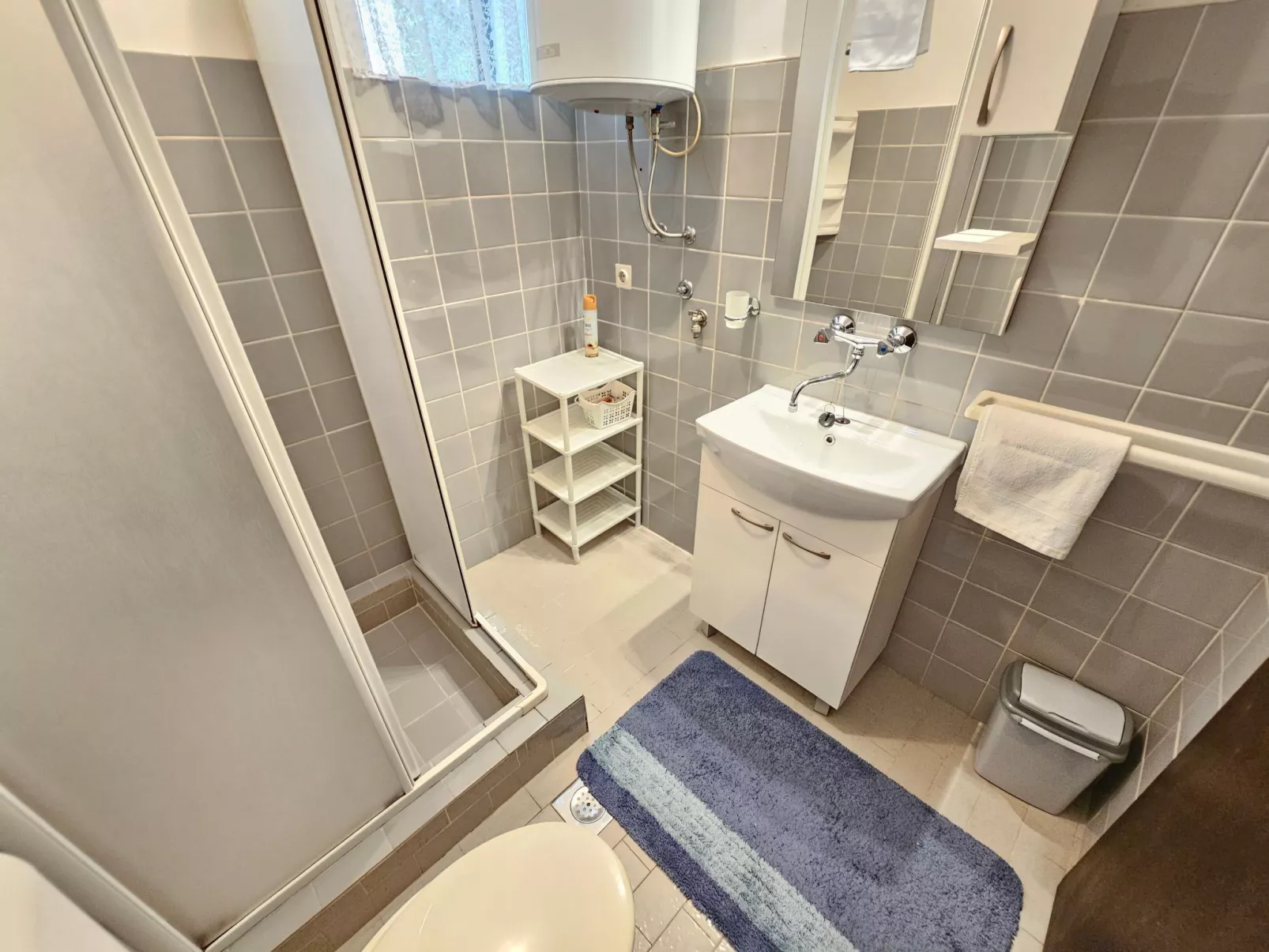 Appartement für 2-3 Personen mit Terrasse-Inside