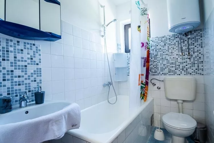 Apartment im Haus Zora Seline - SD170 A02-OG 8 Pers-Bathroom