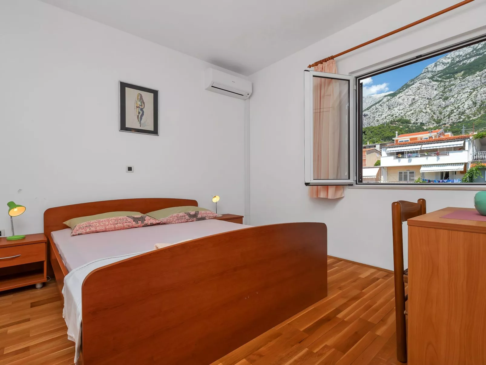 ★4Schlafzimmer★Freies Parken★GroßerBalkon★Apt Bugenvilija-Dedans