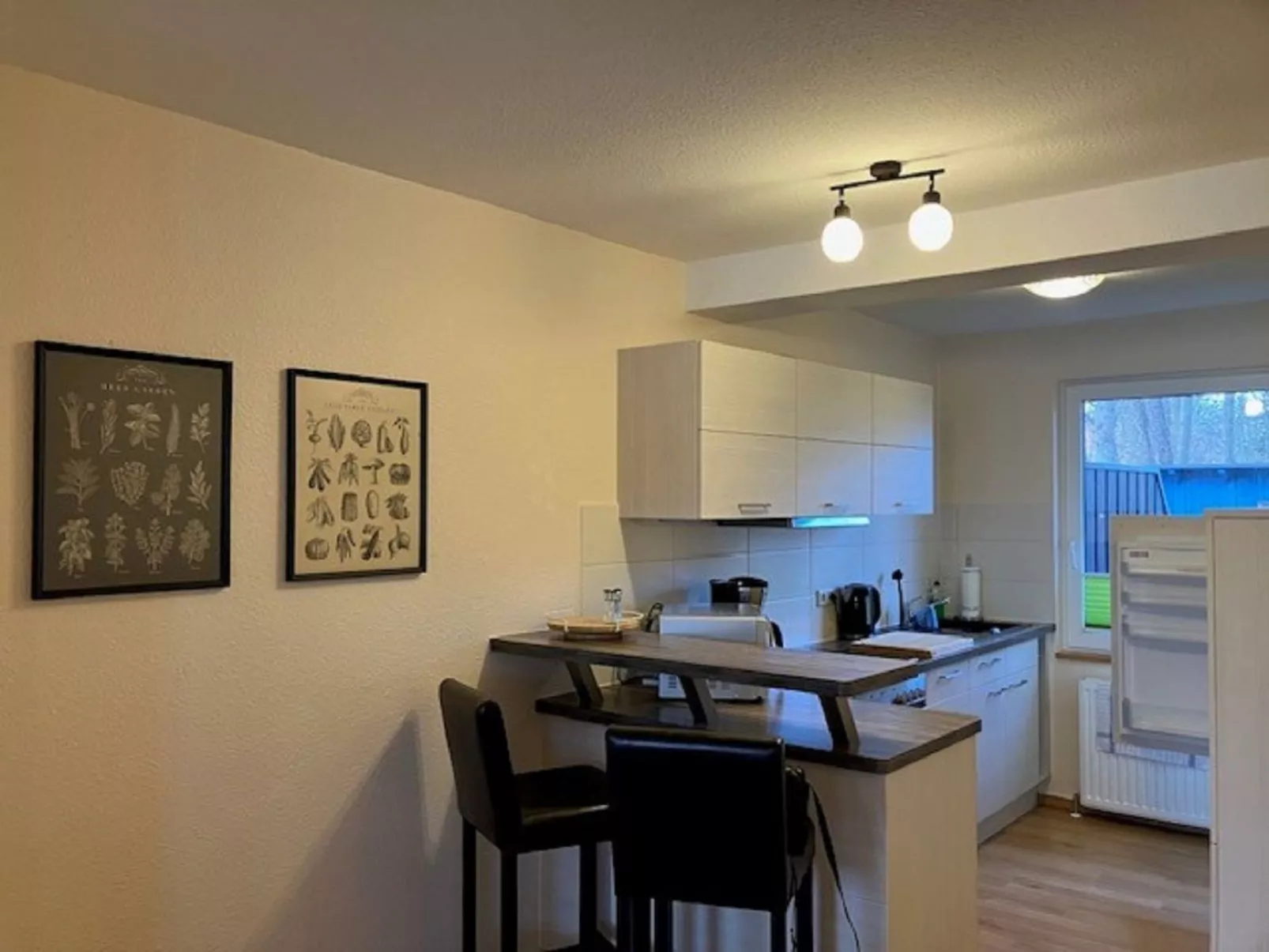 Charmante Ferienwohnung in Neukloster mit Terrasse-Dedans