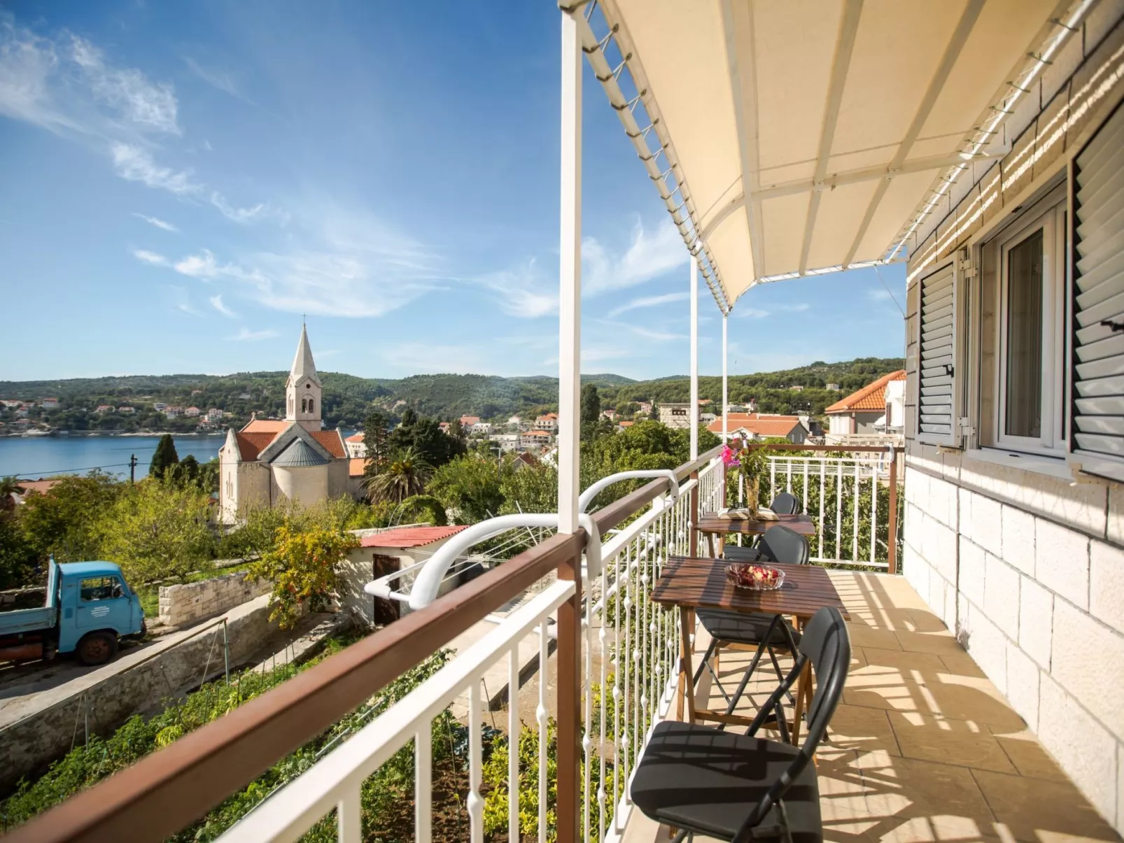 Unabhaengige Ferienwohnung in Sumartin mit Grill-Outside