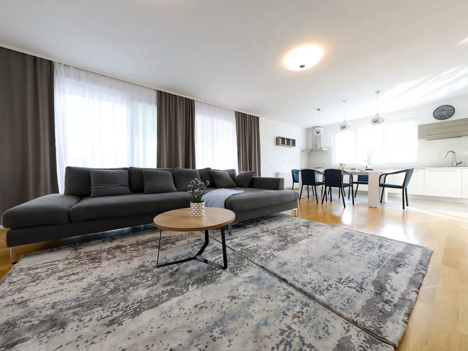 Ferienvilla direkt am Strand-Drinnen