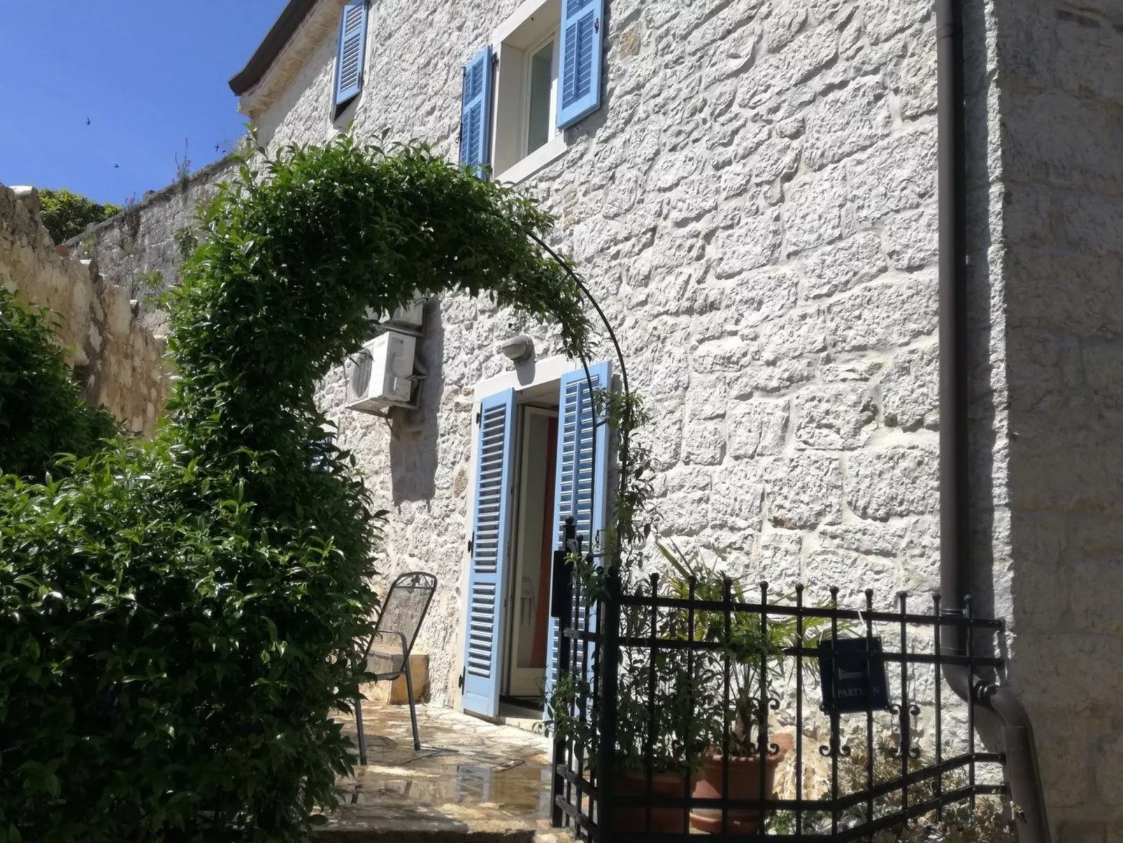 Appartament Nirvana-Dehors